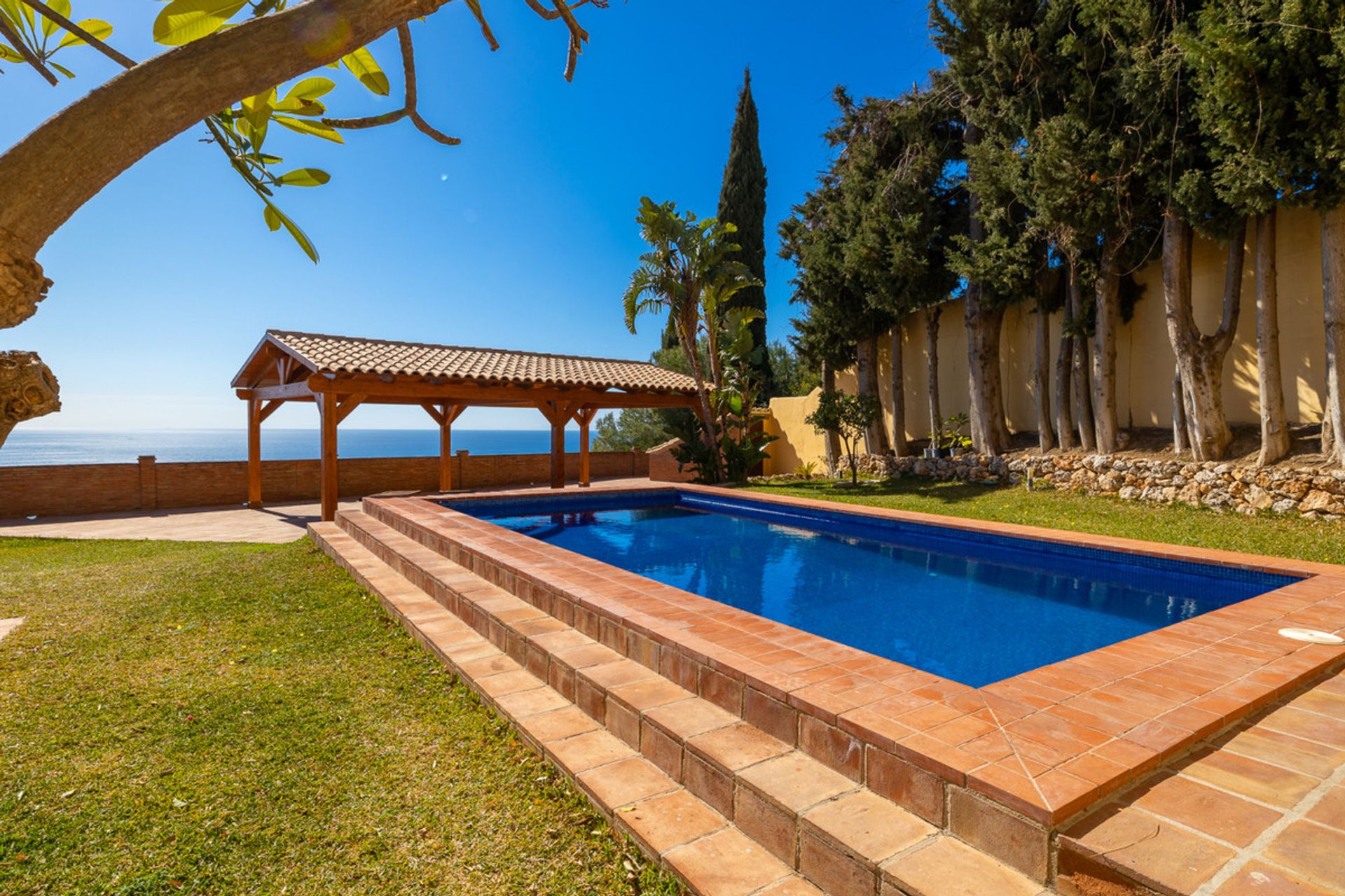 Casa nel Santa Fe de los Boliches, Andalusia 11002232