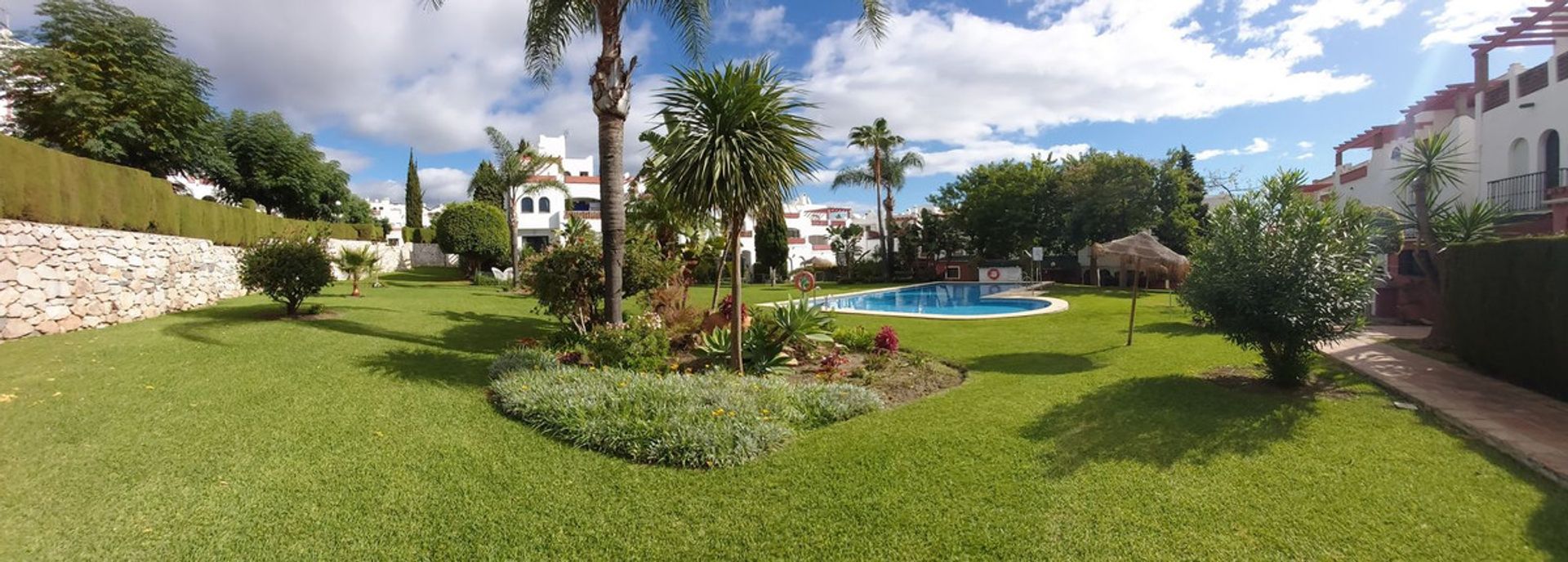 rumah dalam Estepona, Andalucía 11003074