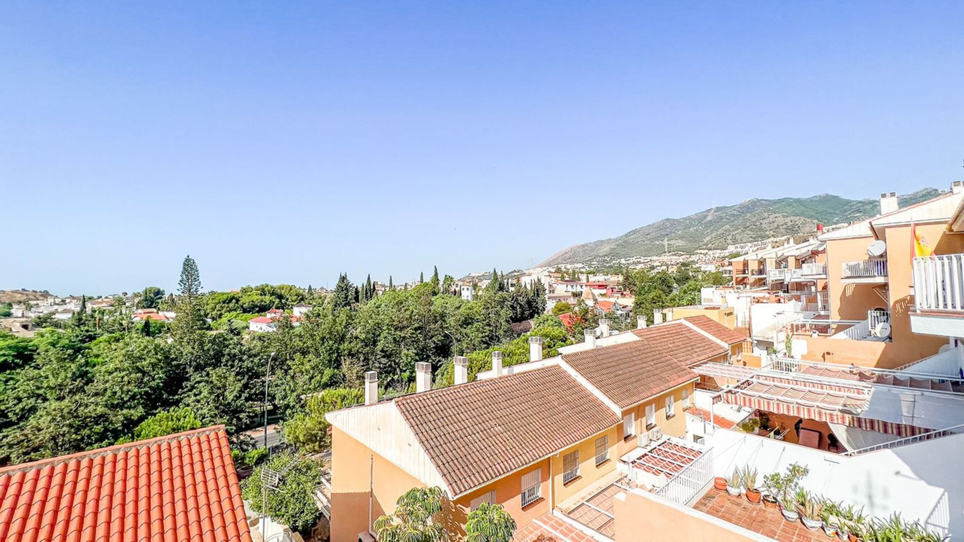 rumah dalam Benalmádena, Andalusia 11003583