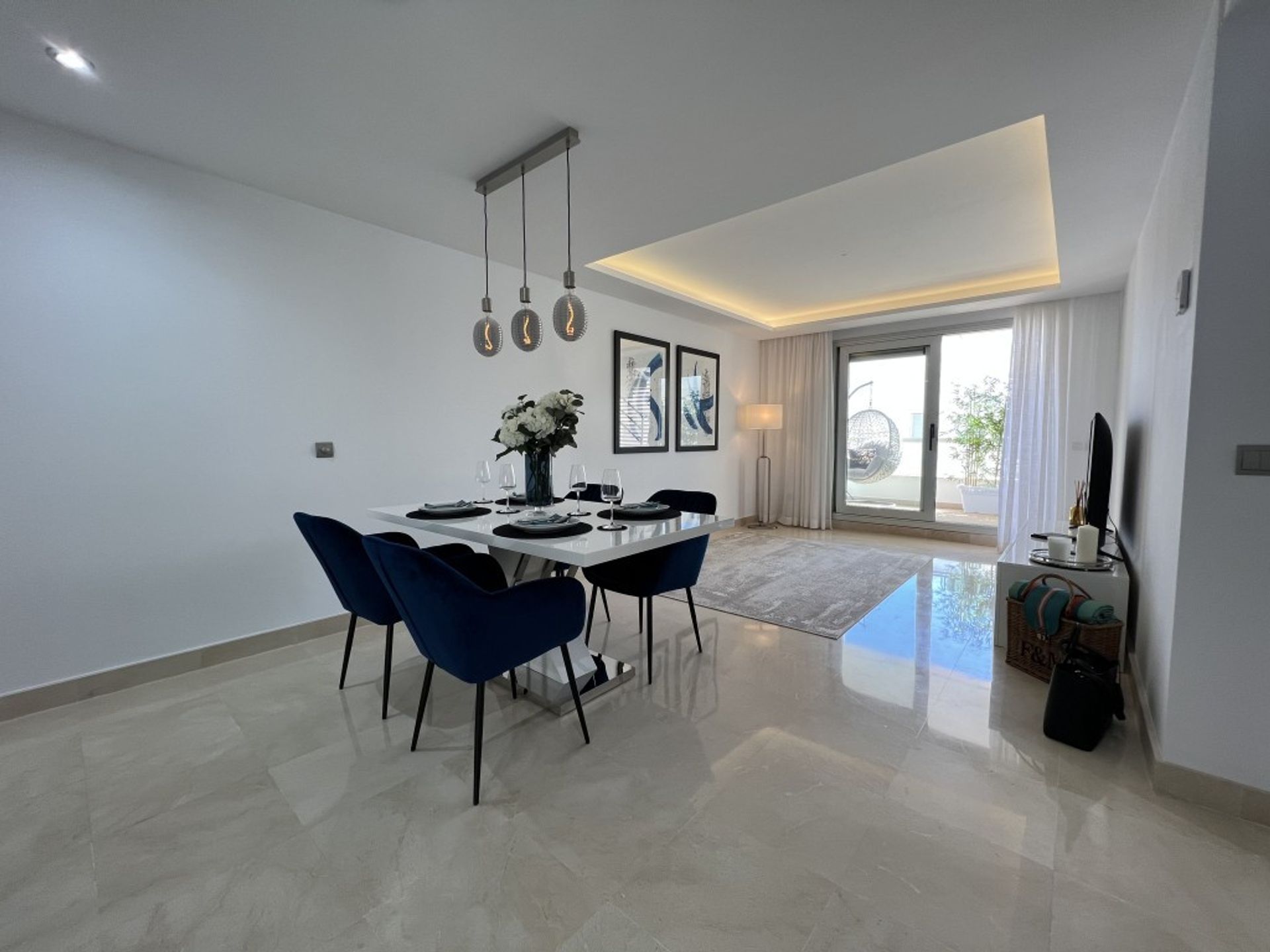 Condominium in Marbella, Andalucía 11003614