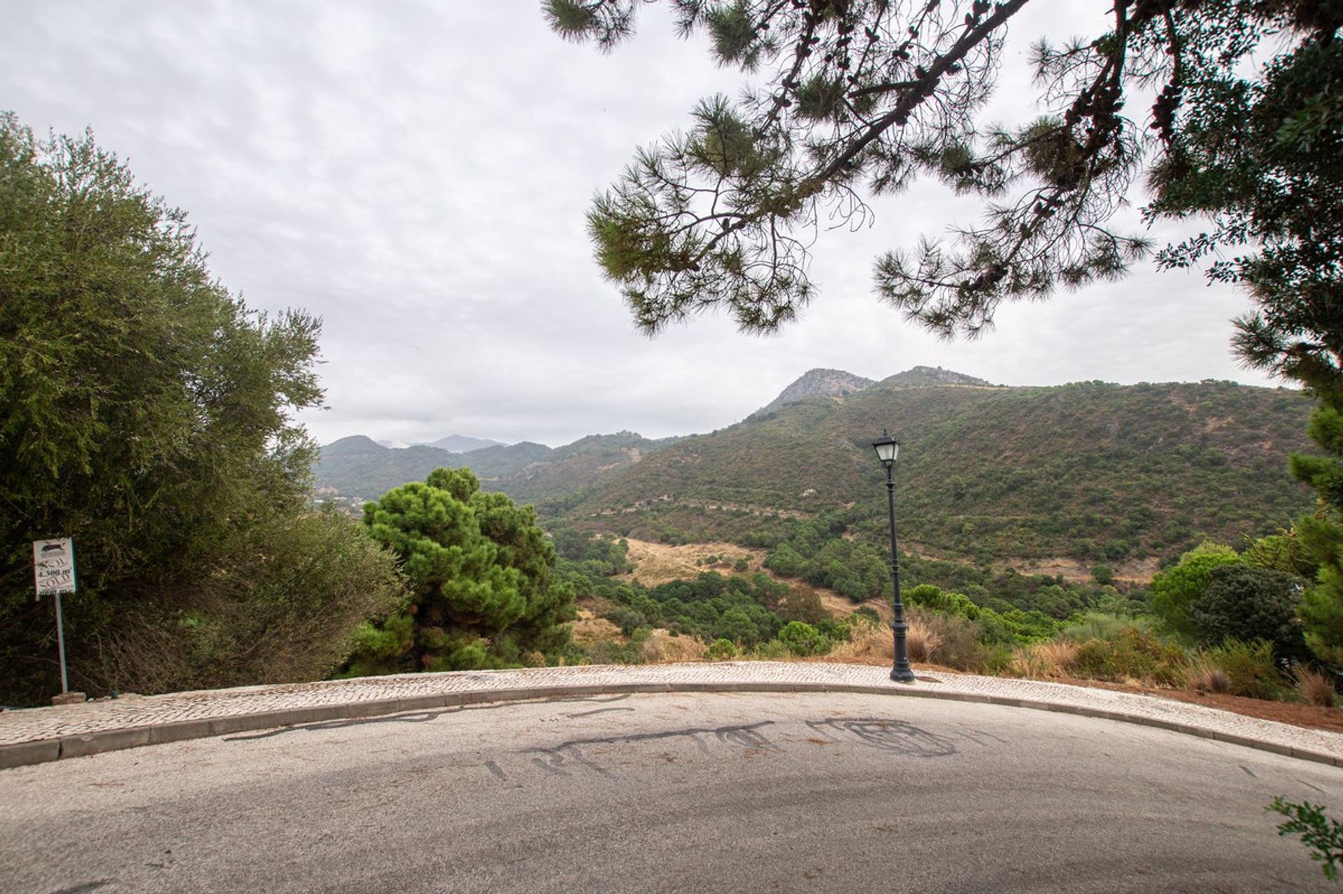 Tanah di Benahavis, Andalusia 11004226