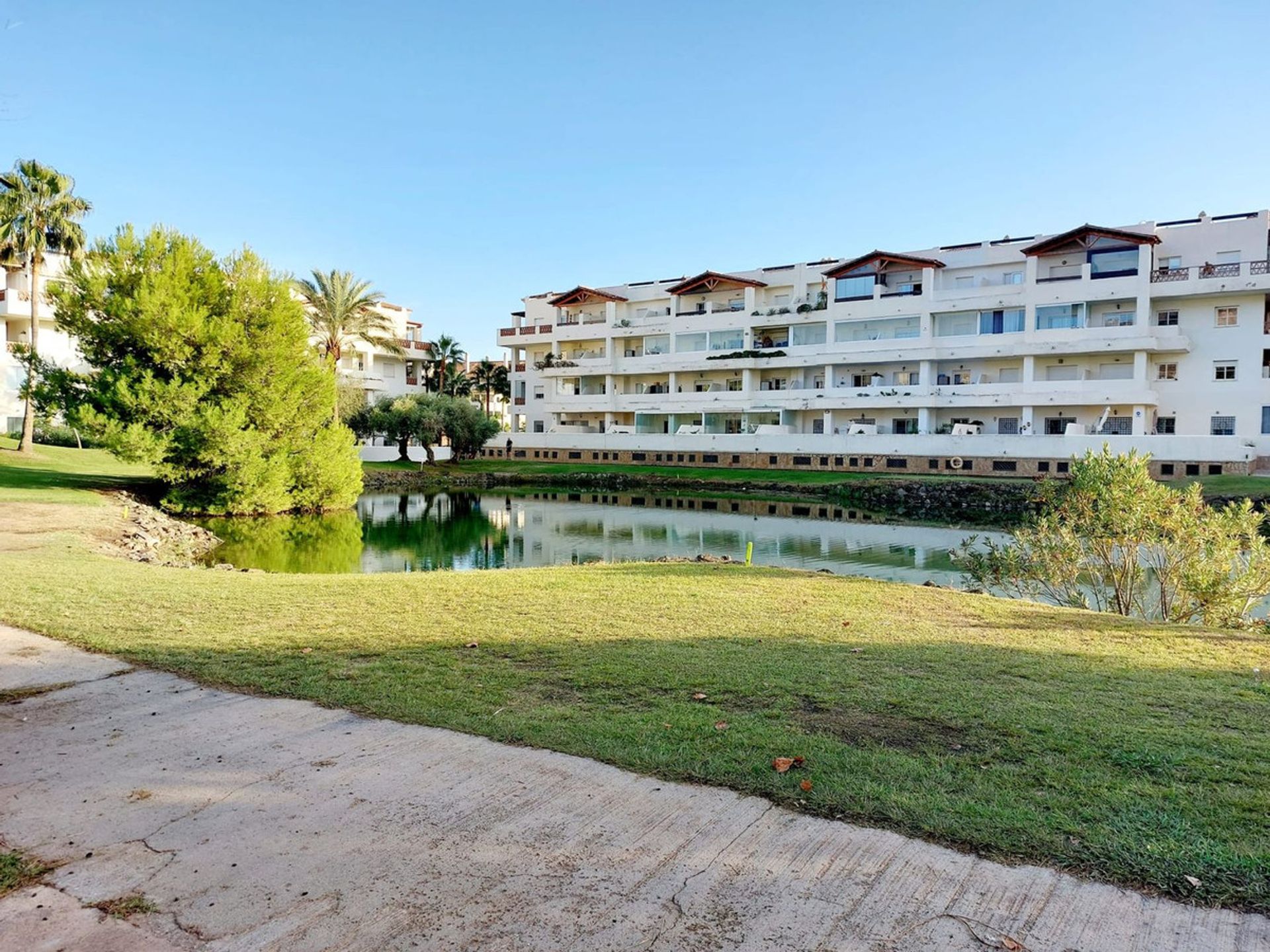 Condominium dans Arroyo de la Miel, Andalousie 11004246