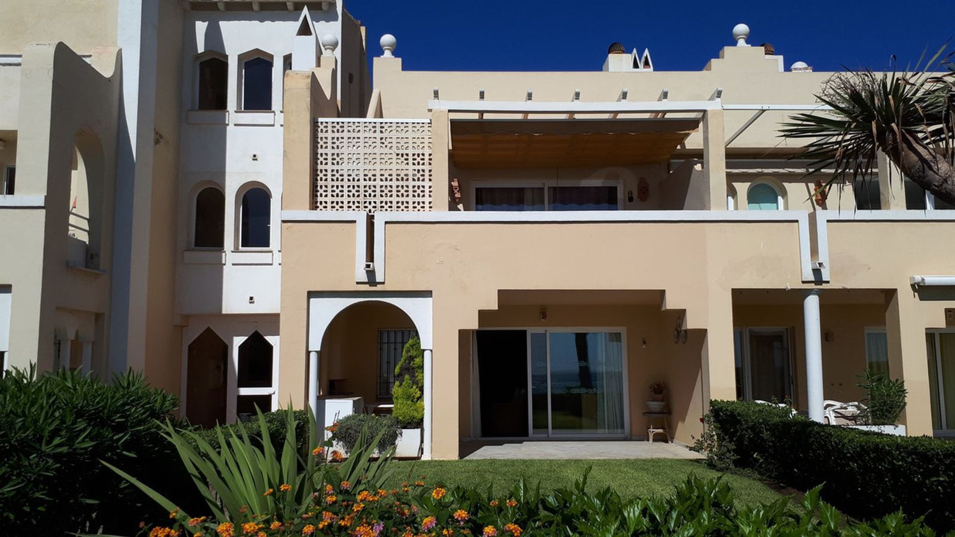 Condominio en Estepona, Andalucía 11004631