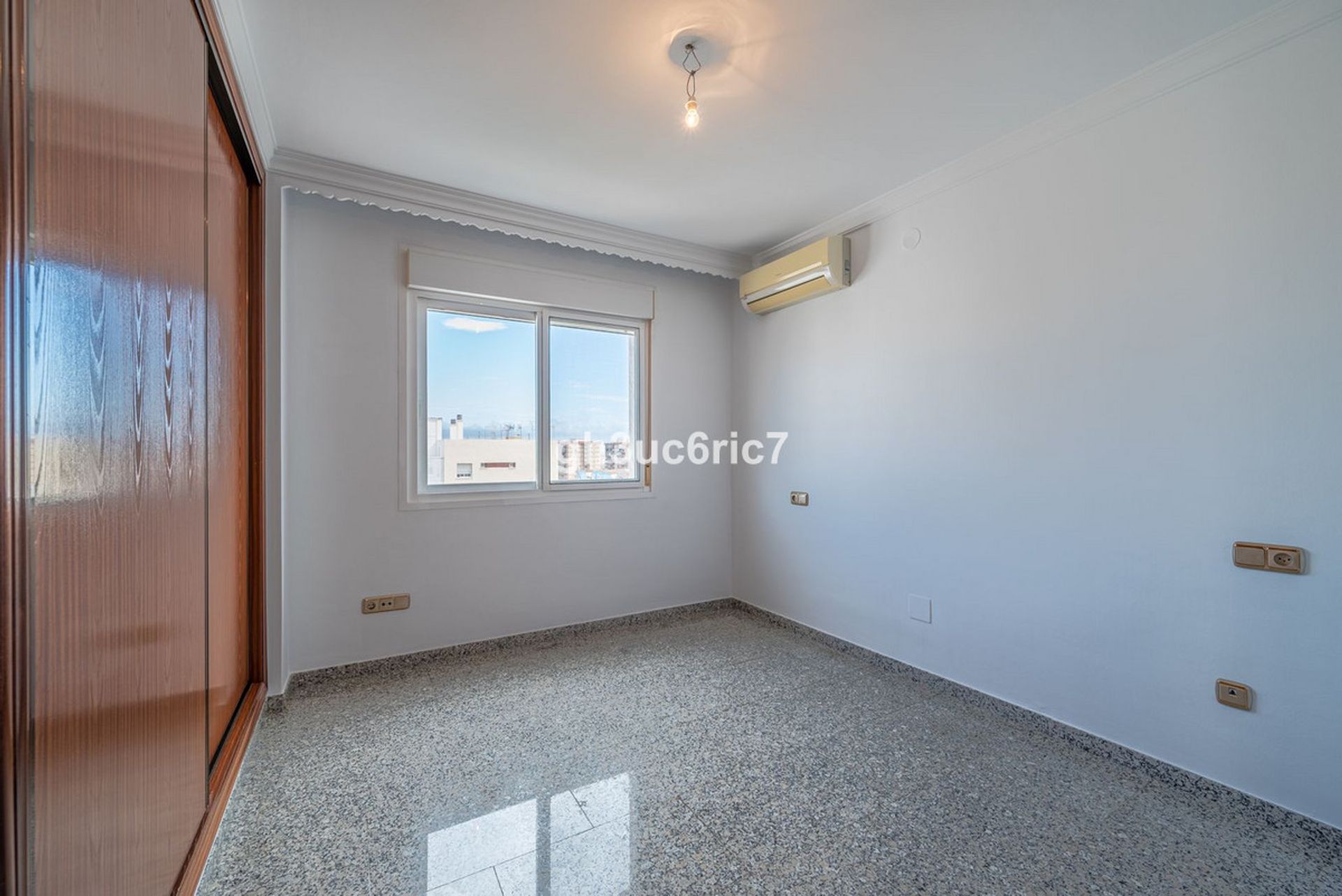 Condominium in Fuengirola, Andalucía 11004821