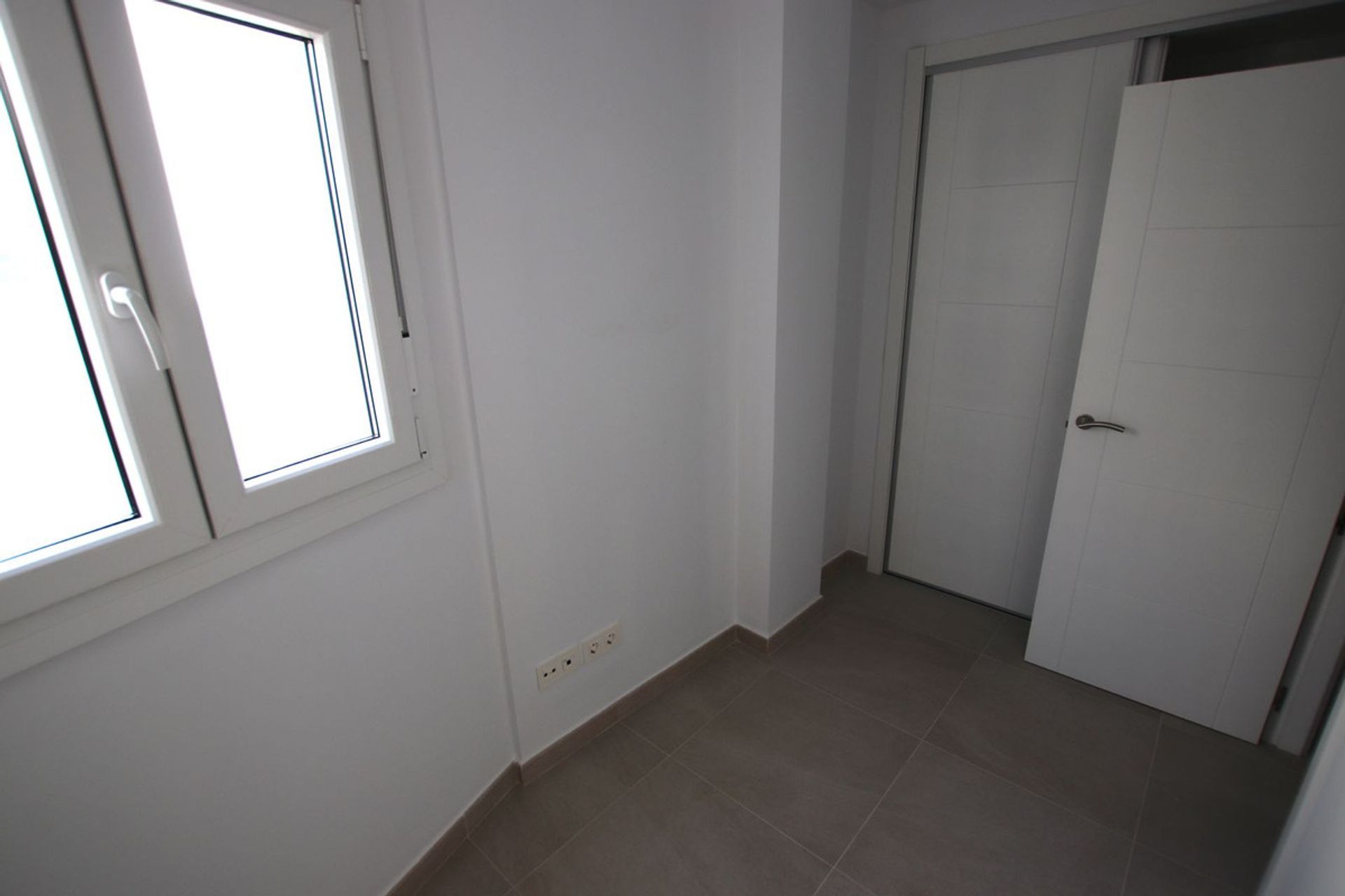 Condominio nel Fuengirola, Andalucía 11004848