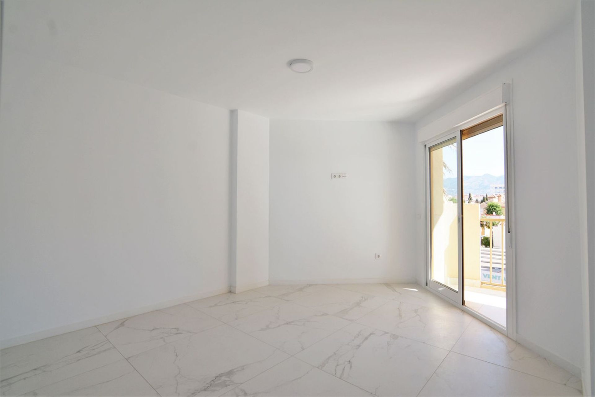 Condominium dans Fuengirola, Andalucía 11004888