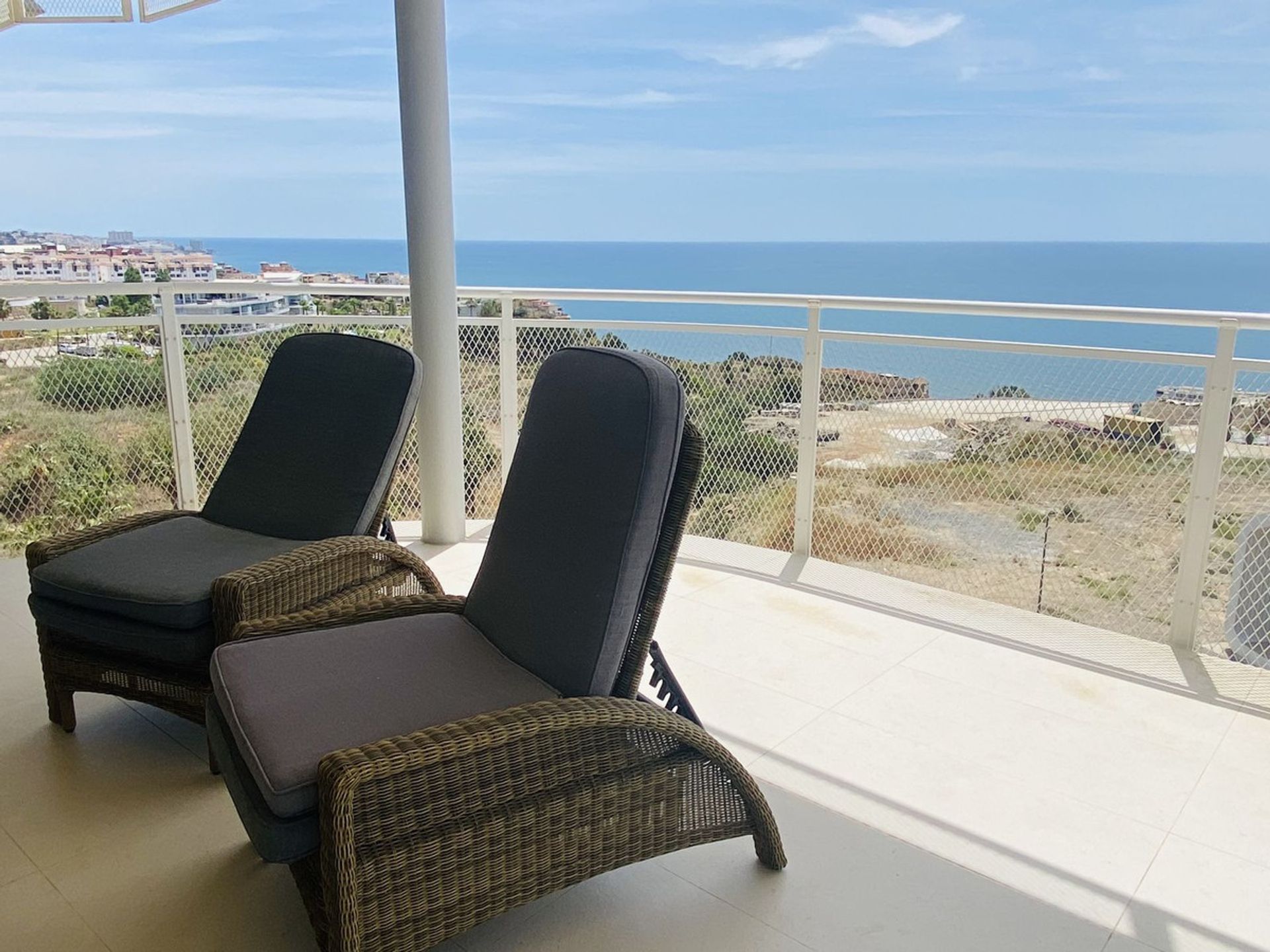 Condominio en Fuengirola, Andalucía 11004900