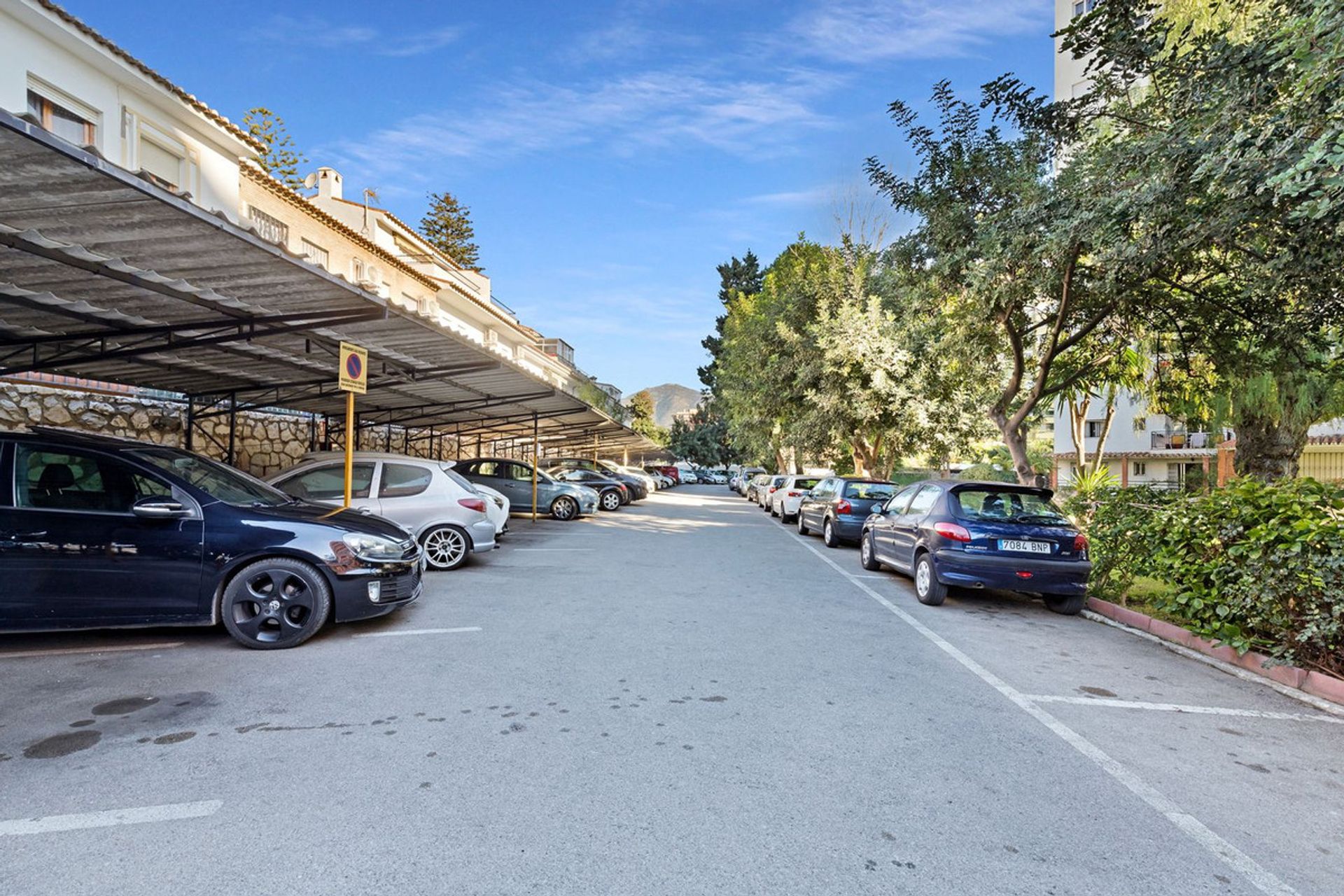 Condominium in Fuengirola, Andalucía 11004904