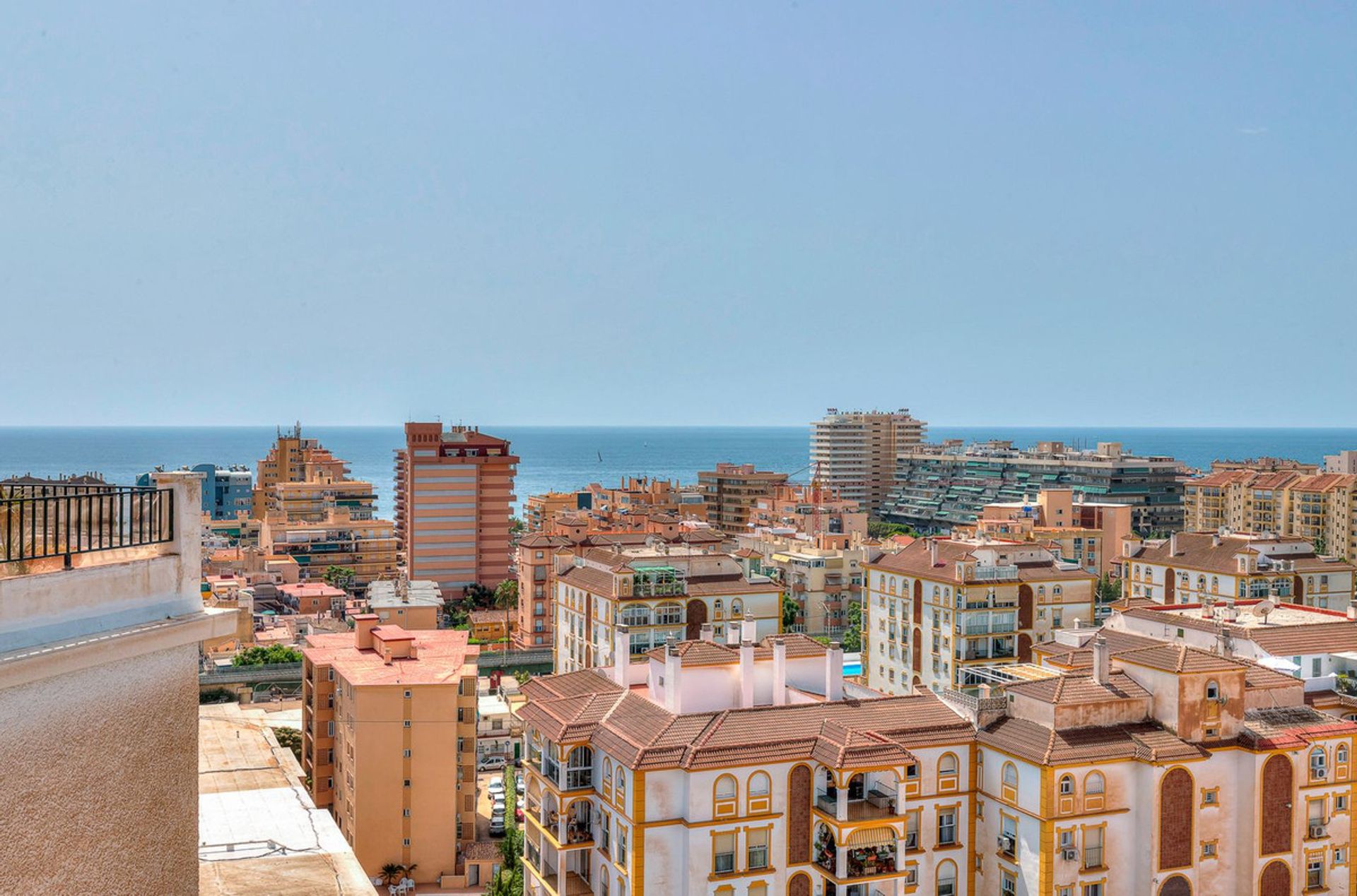 Osakehuoneisto sisään Fuengirola, Andalucía 11004904