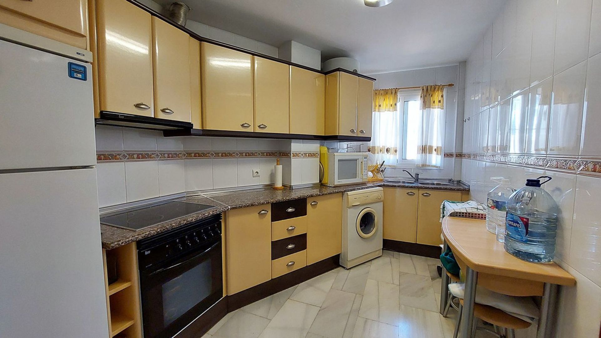 Condominio nel Fuengirola, Andalucía 11004913