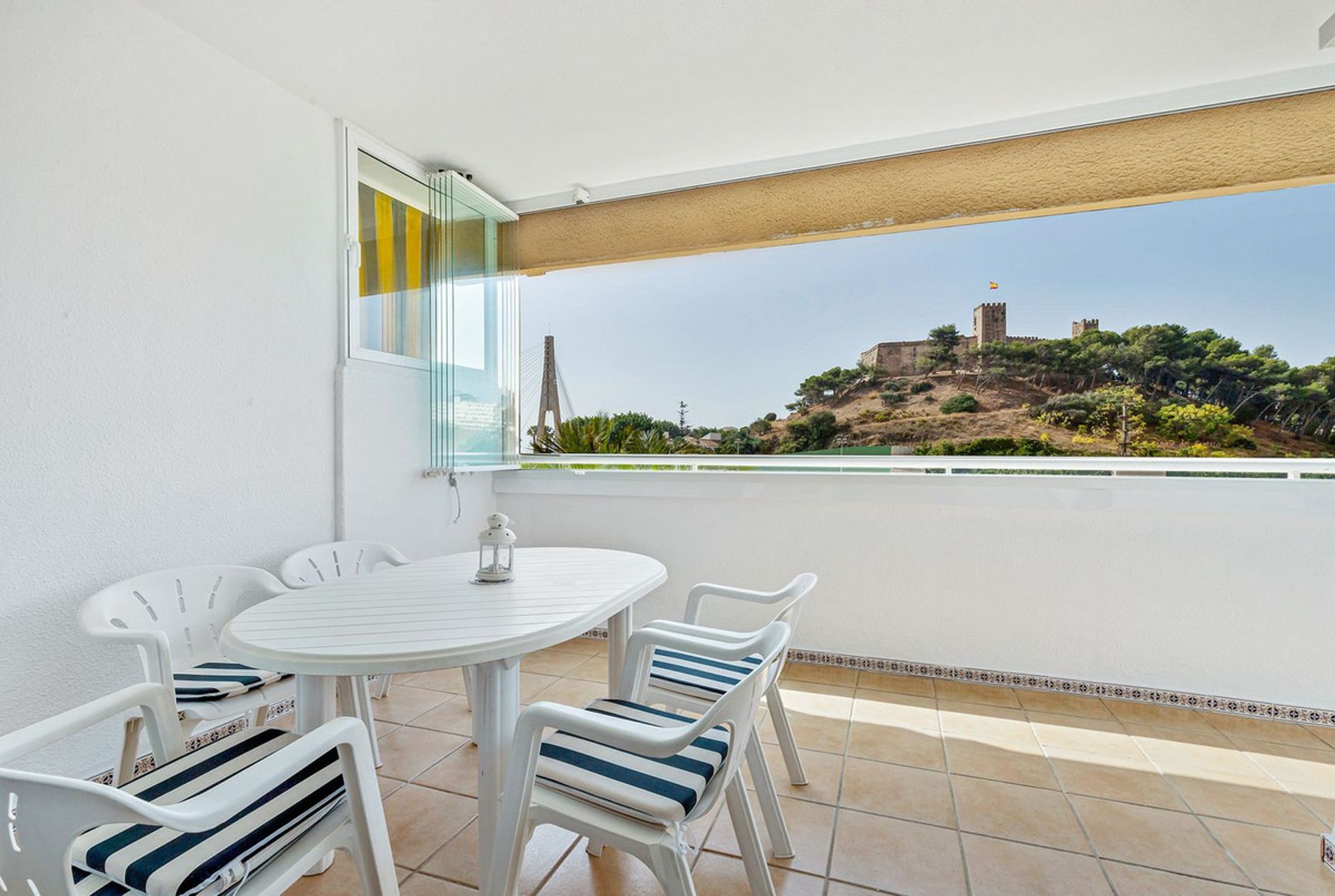 Condominium dans Fuengirola, Andalucía 11004929