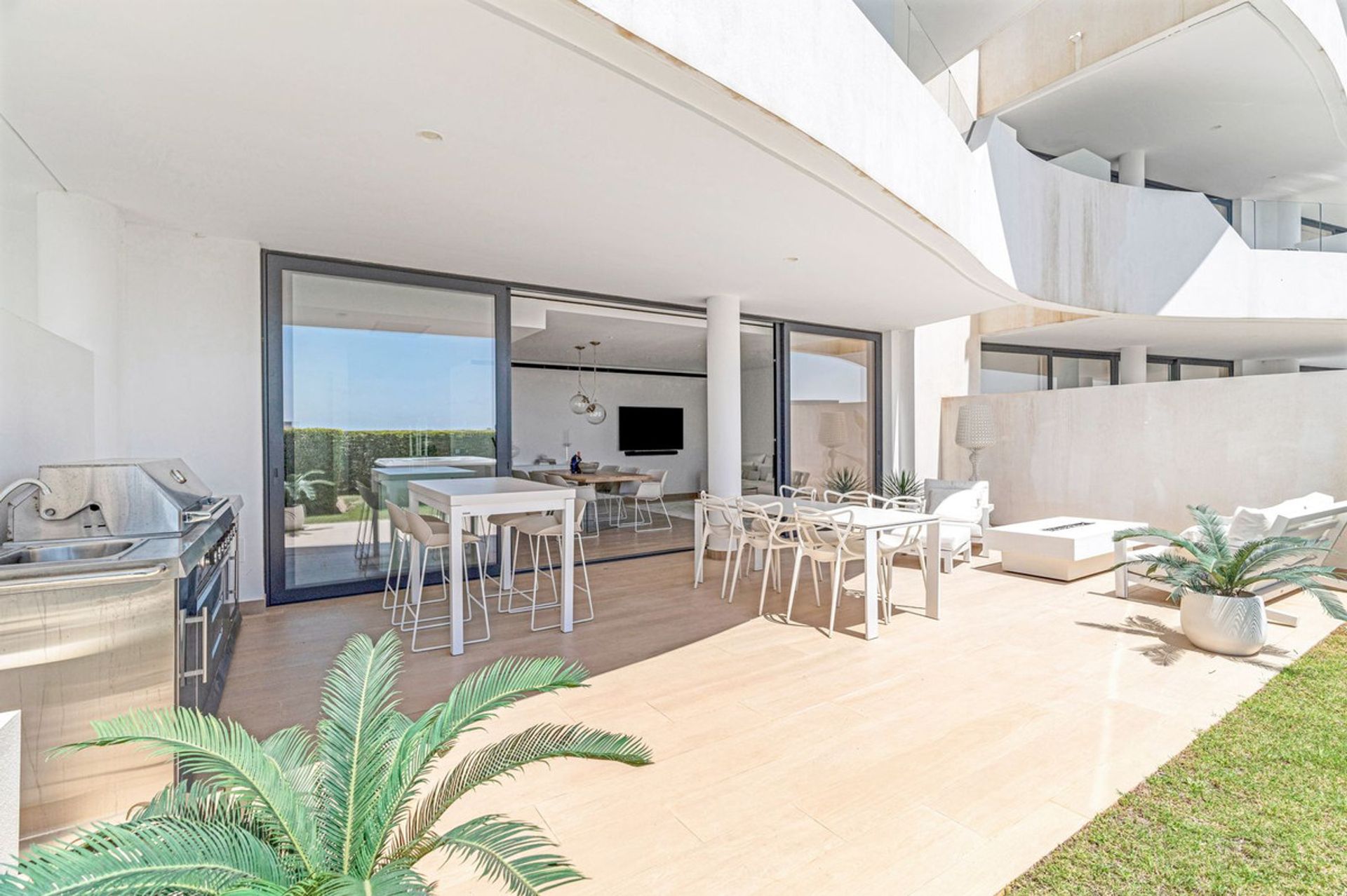 Condominium in Fuengirola, Andalucía 11004936