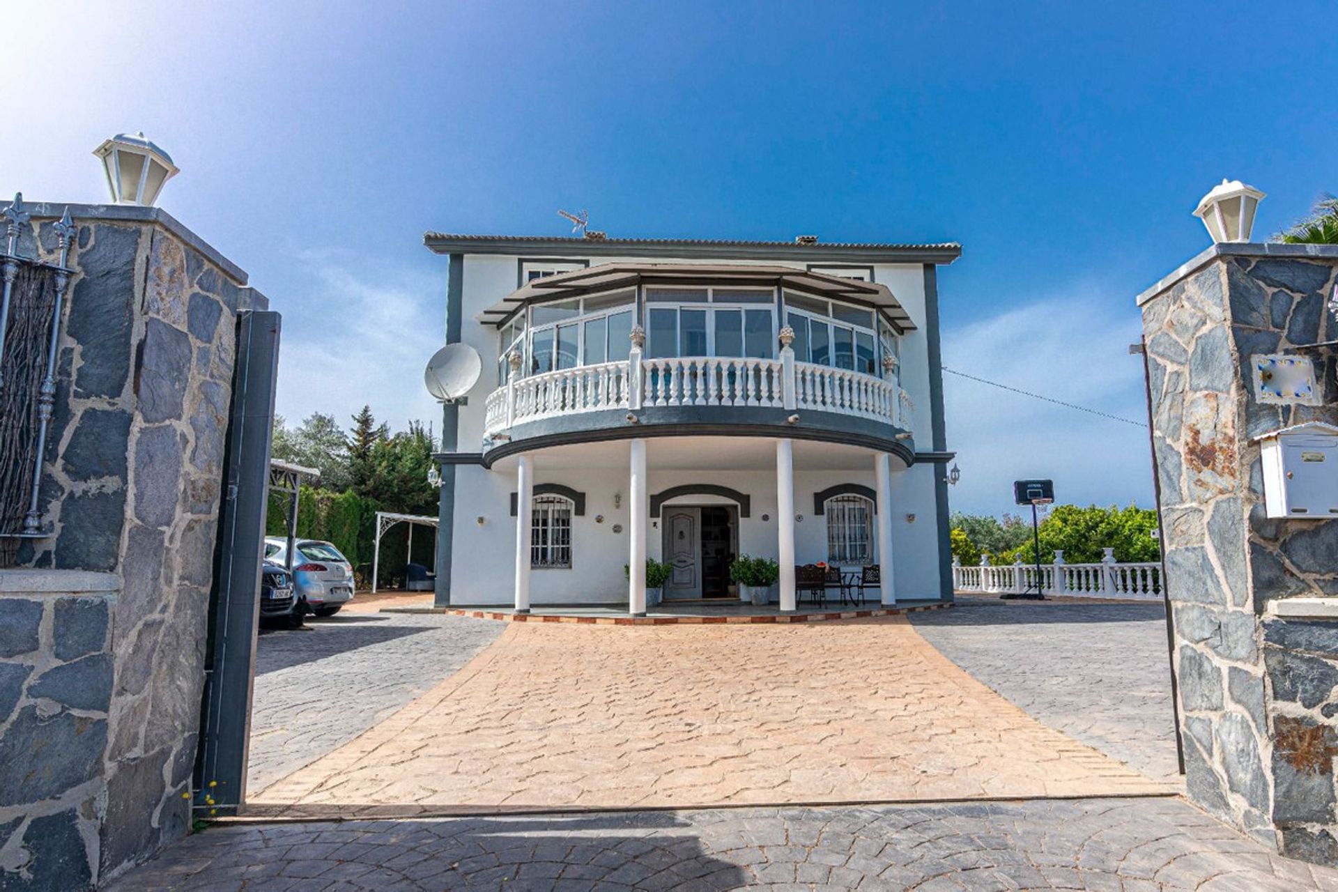 House in Alhaurín de la Torre, Andalucía 11005163