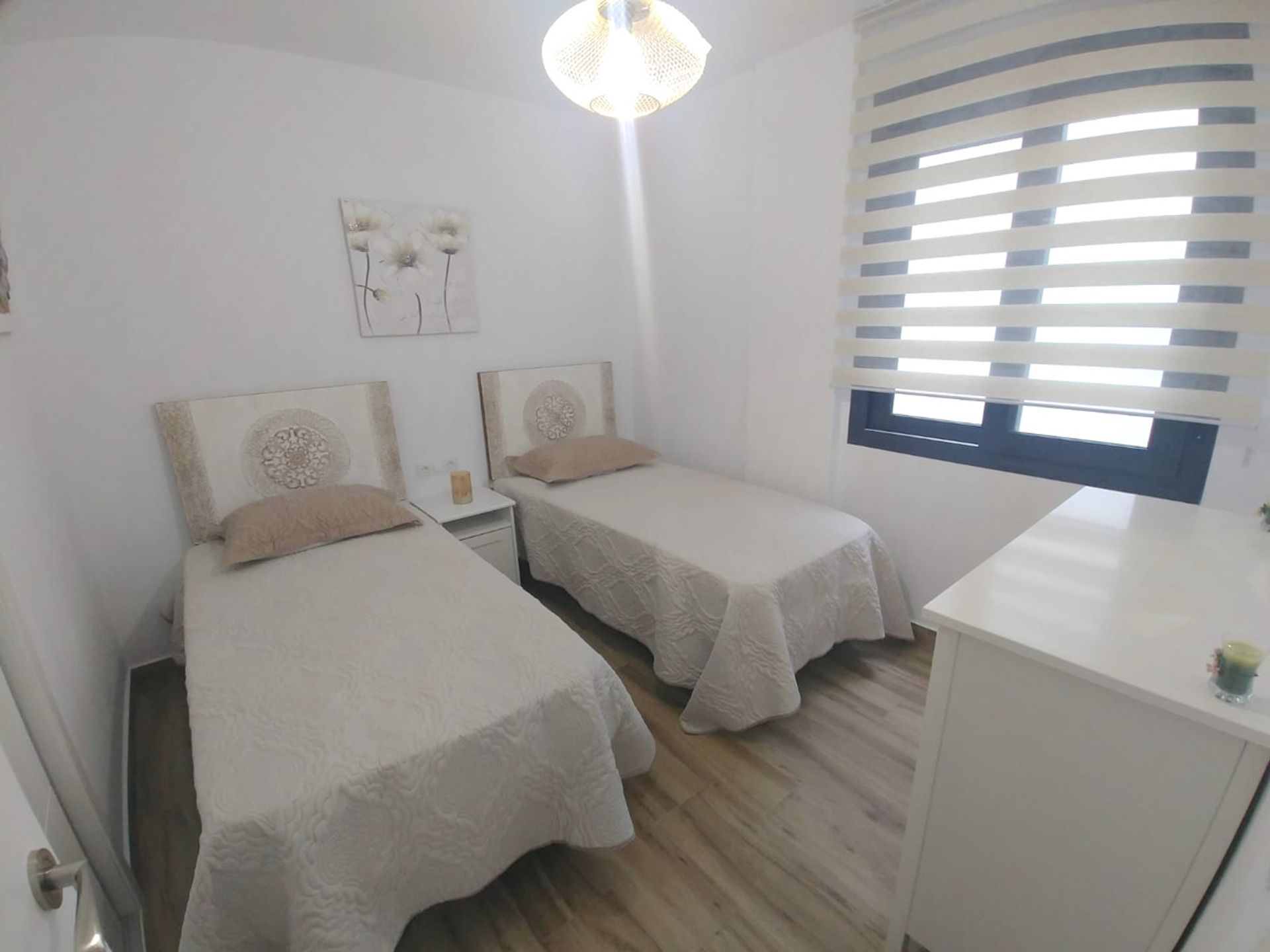 קוֹנדוֹמִינִיוֹן ב Fuengirola, Andalucía 11005164