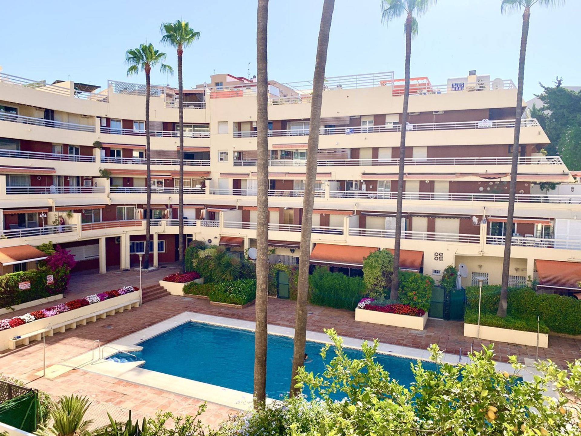 Condominio en marbella, Andalucía 11005317