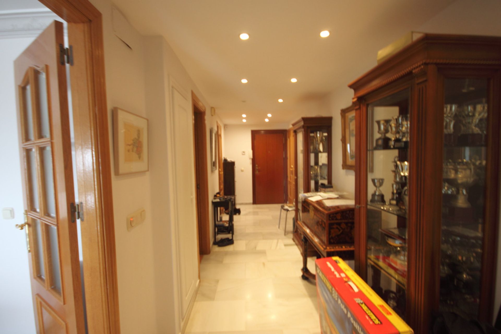 Condominium in Marbella, Andalucía 11005864