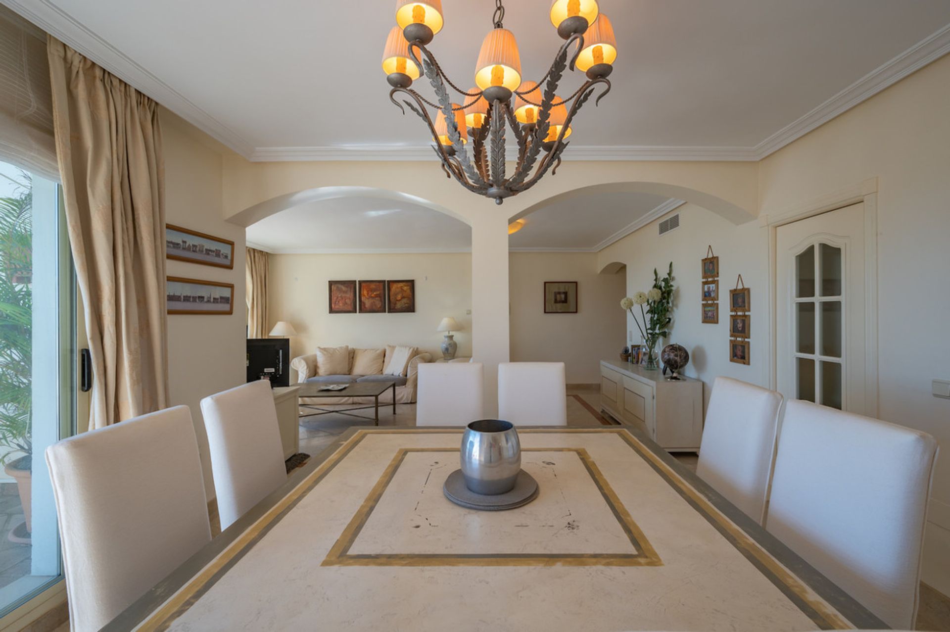 Condominio en Marbella, Andalucía 11005910