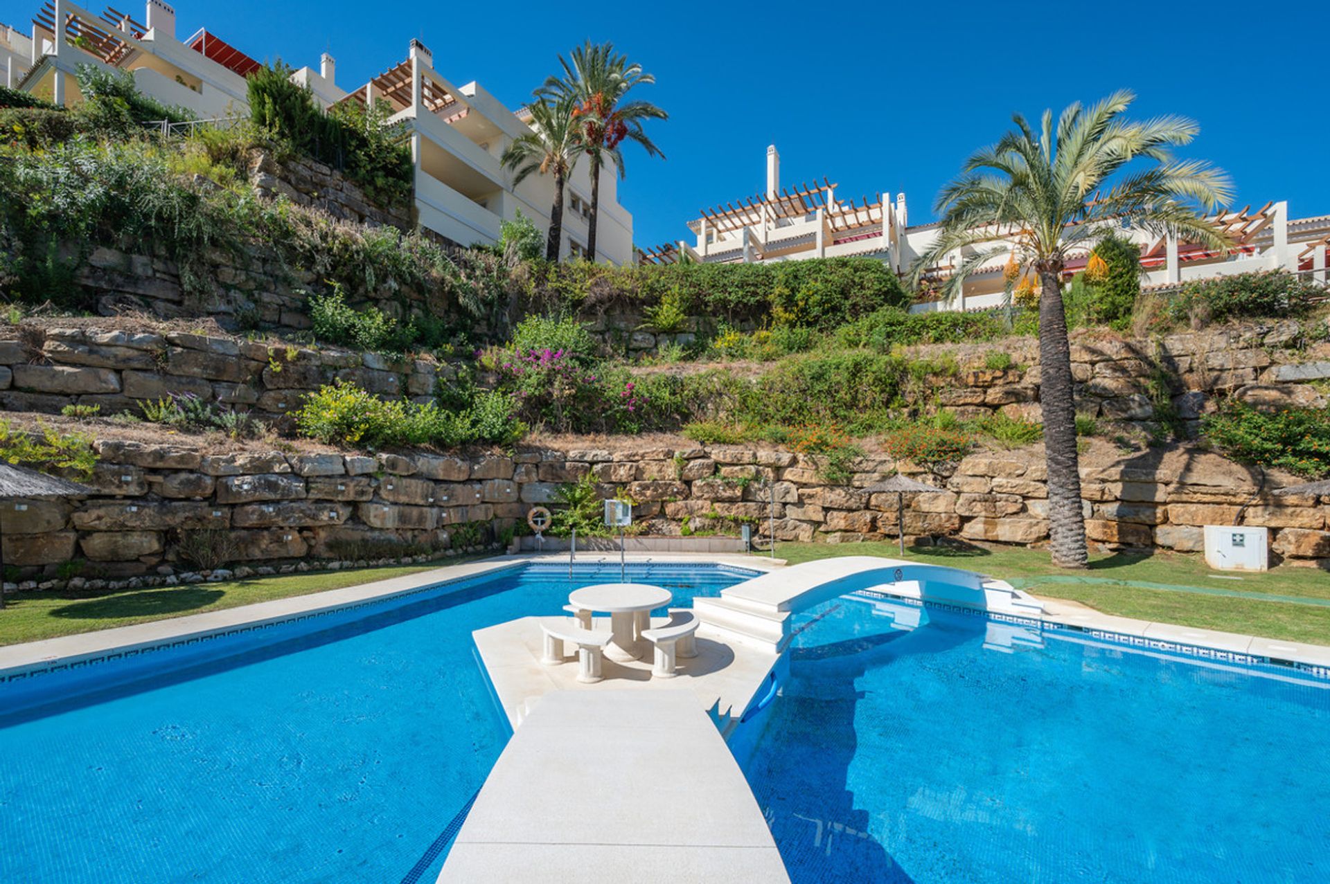 Condominio en Marbella, Andalucía 11005910