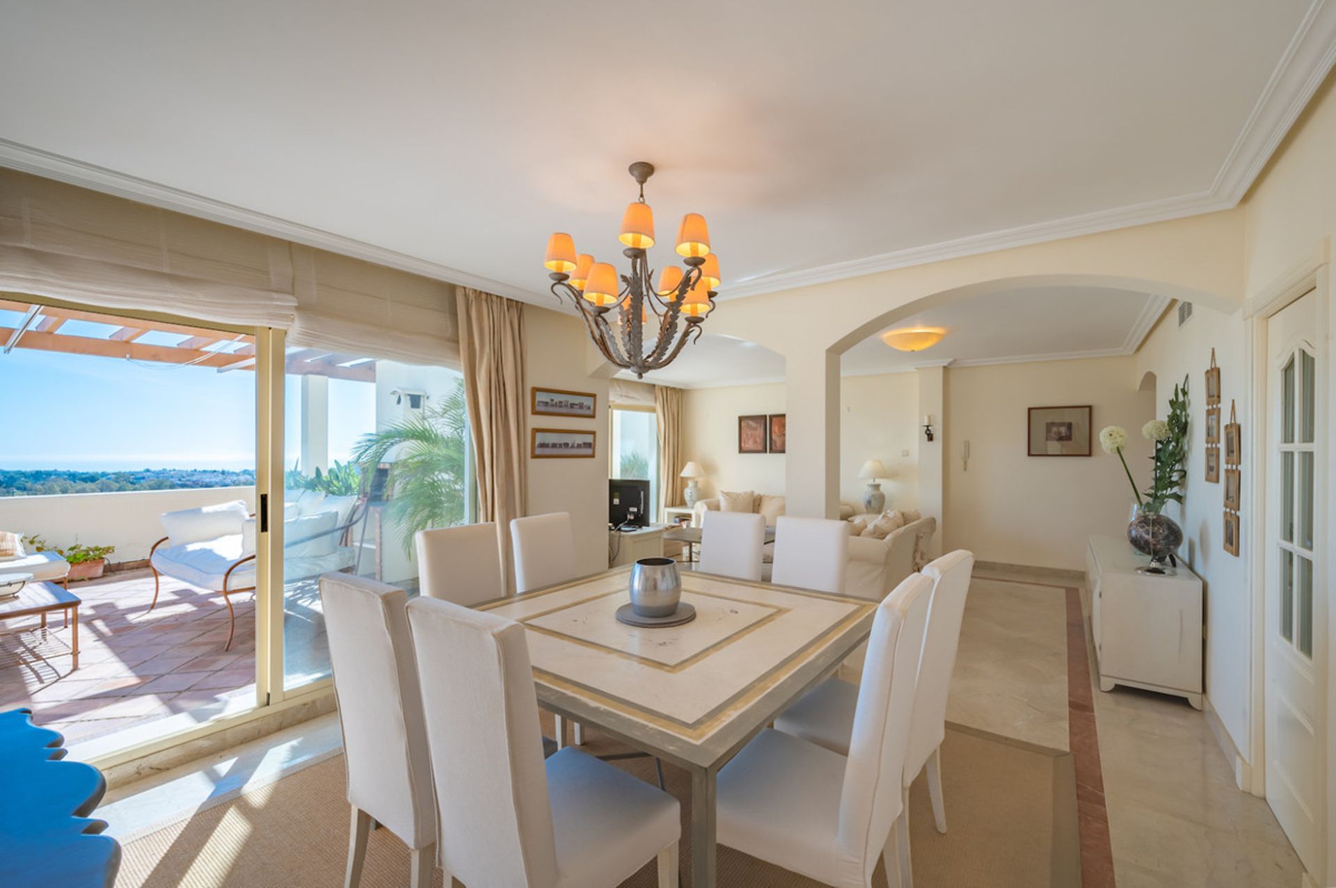 Condominio en Marbella, Andalucía 11005910