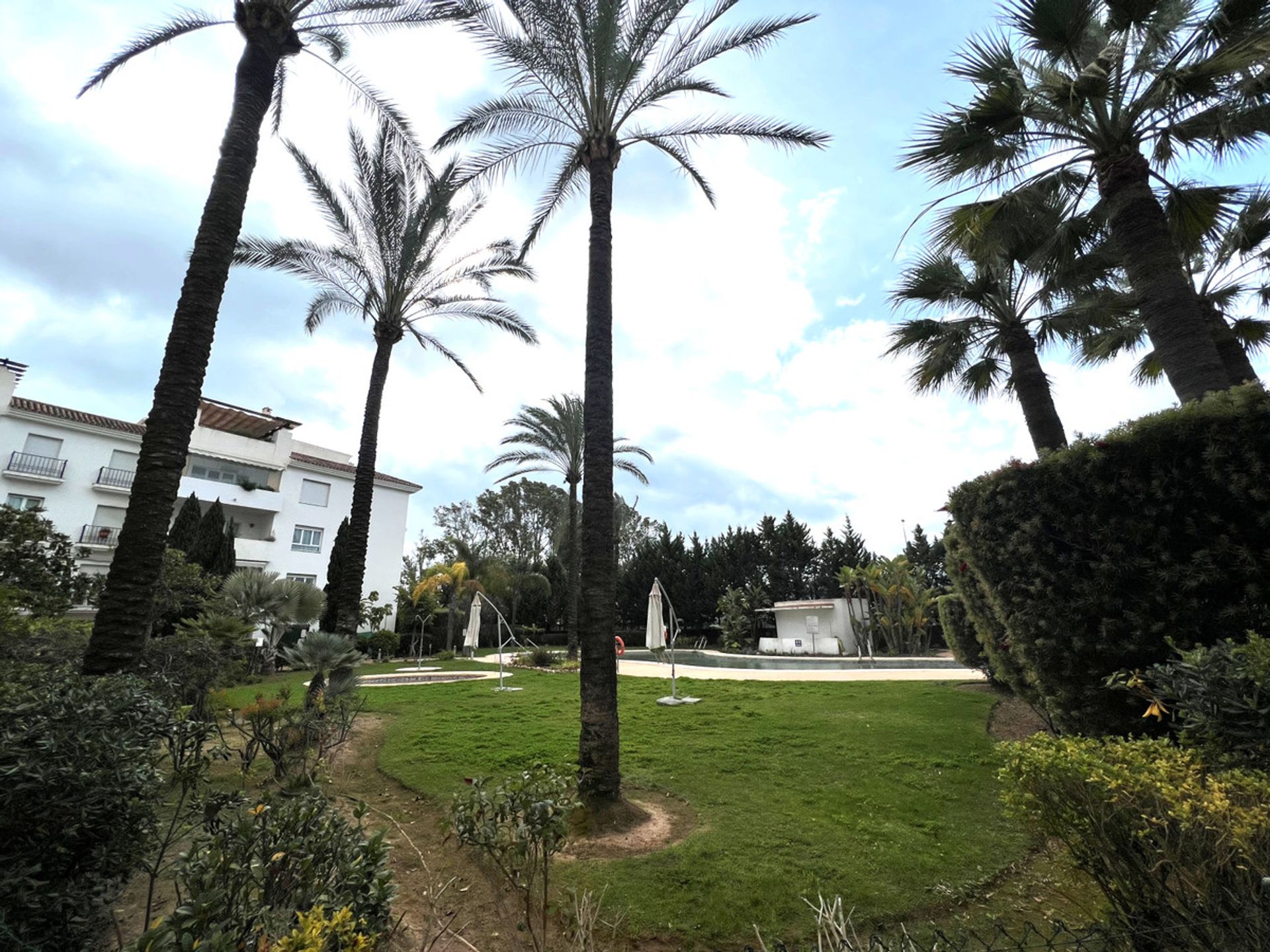 公寓 在 Marbella, Andalucía 11005935