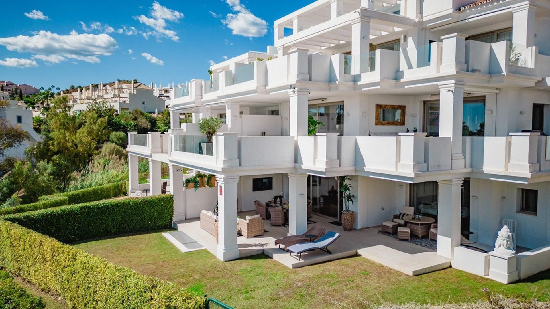 Condominium in Marbella, Andalucía 11006208