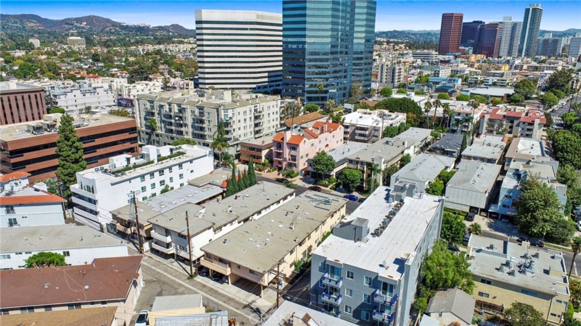 Condominio en Los Angeles, California 11007250