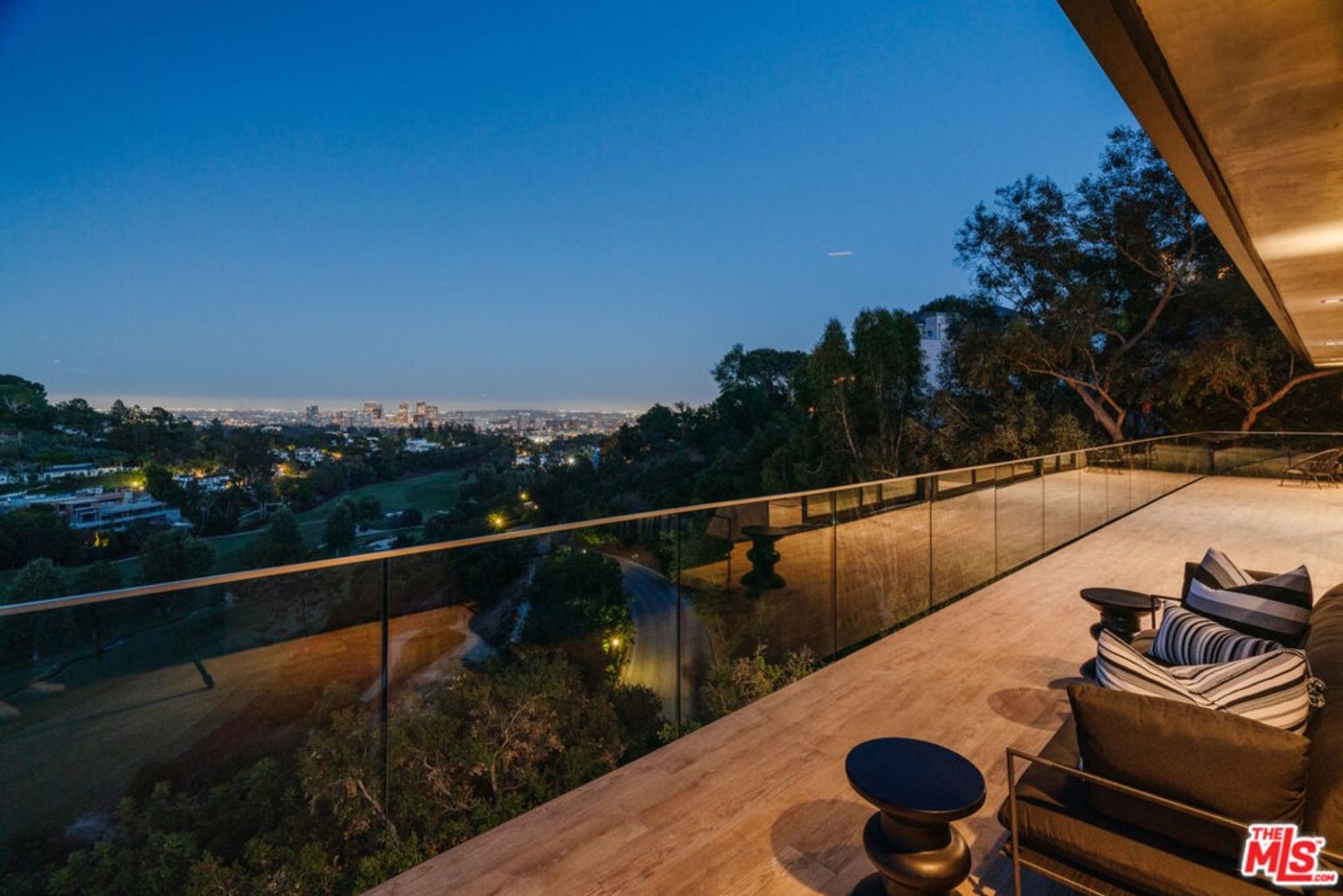 Condominio en Los Angeles, California 11008022