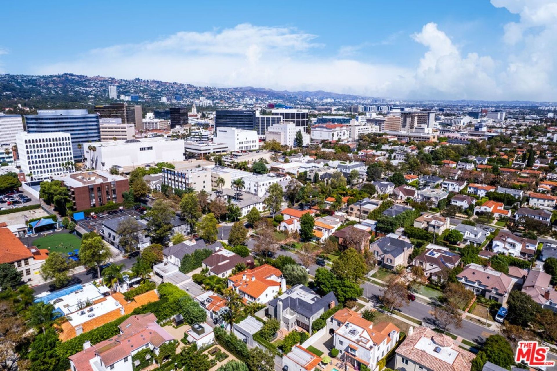 Condomínio no Beverly Hills, California 11008378