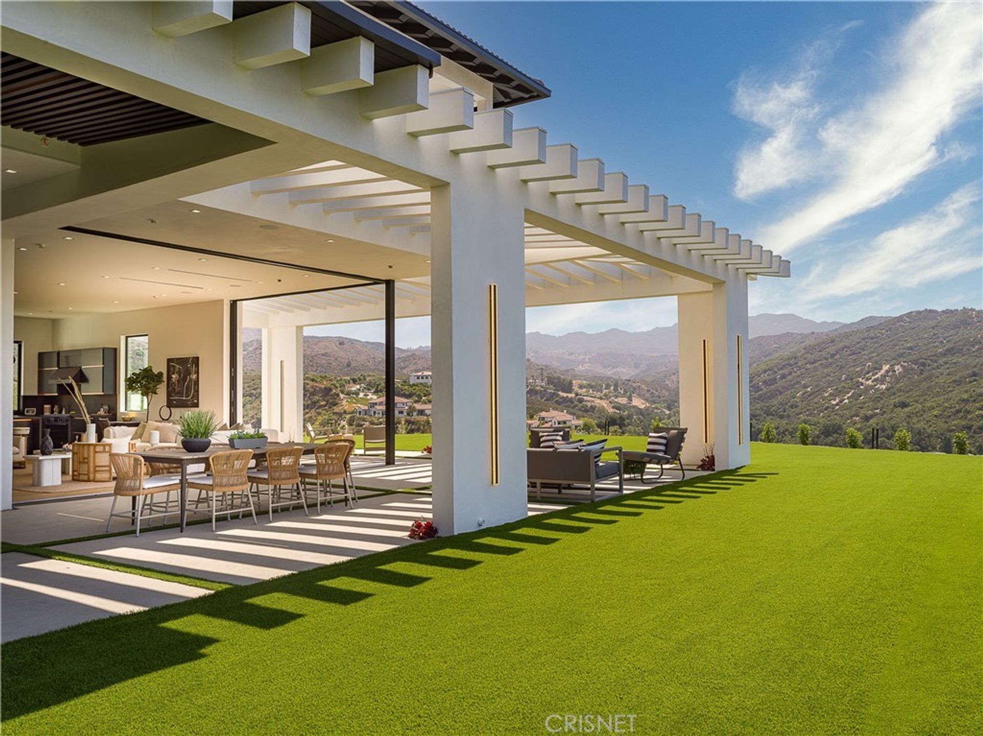 Condominium in Calabasas, California 11014024