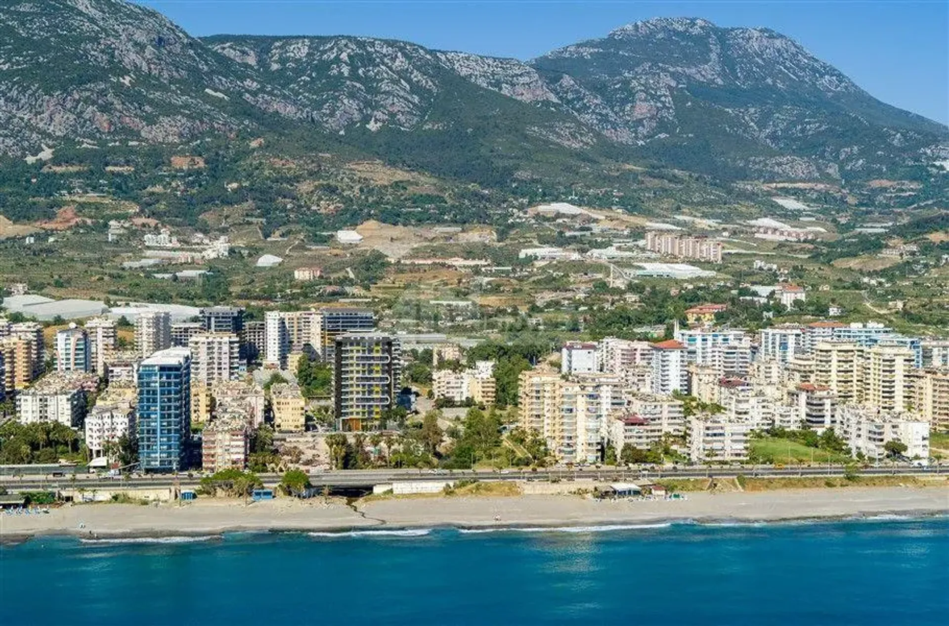 房地產 在 Mahmutlar, Antalya 11016053