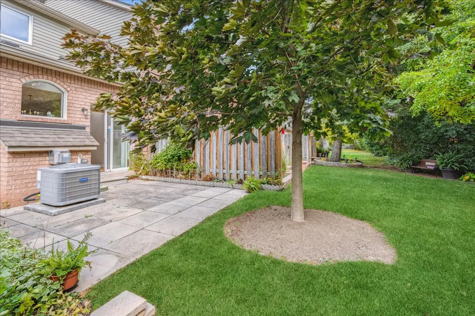 公寓 在 Oakville, 1050 Grand Boulevard 11018114