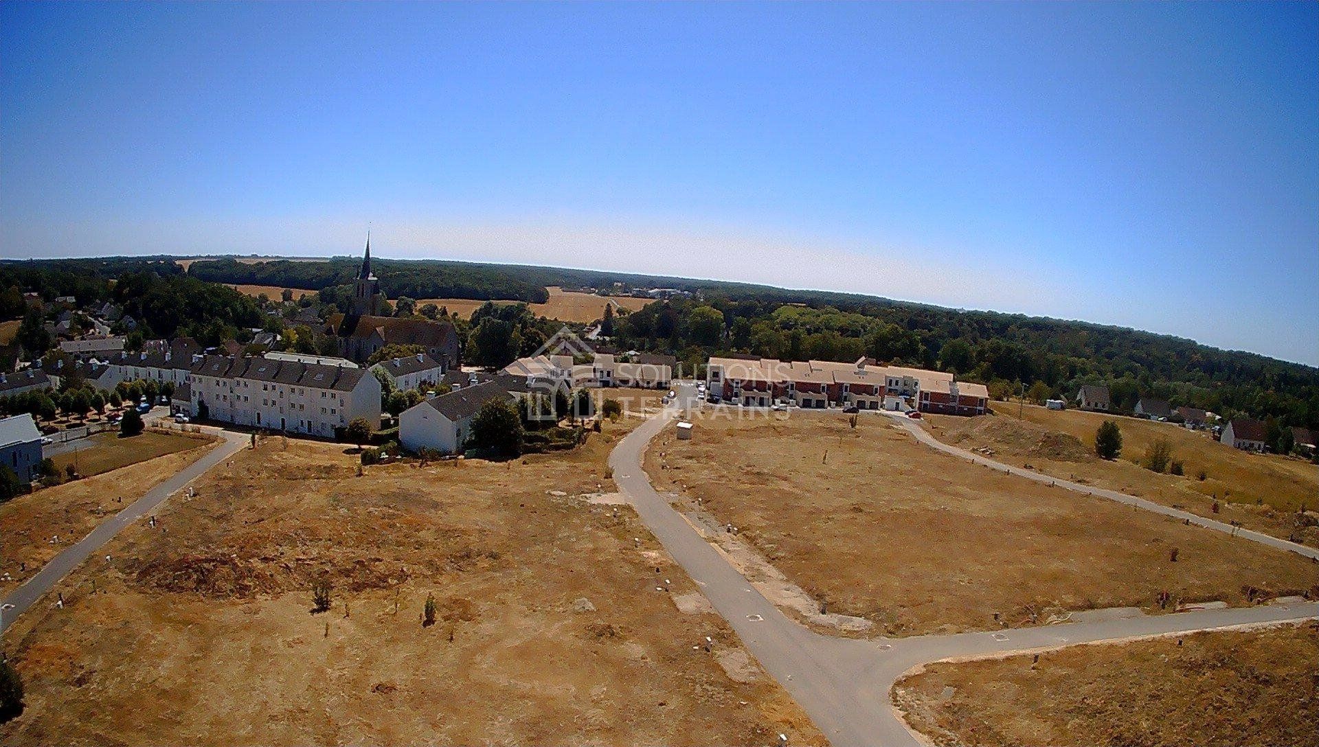 Земля в Lorrez-le-Bocage, Ile-de-France 11023033