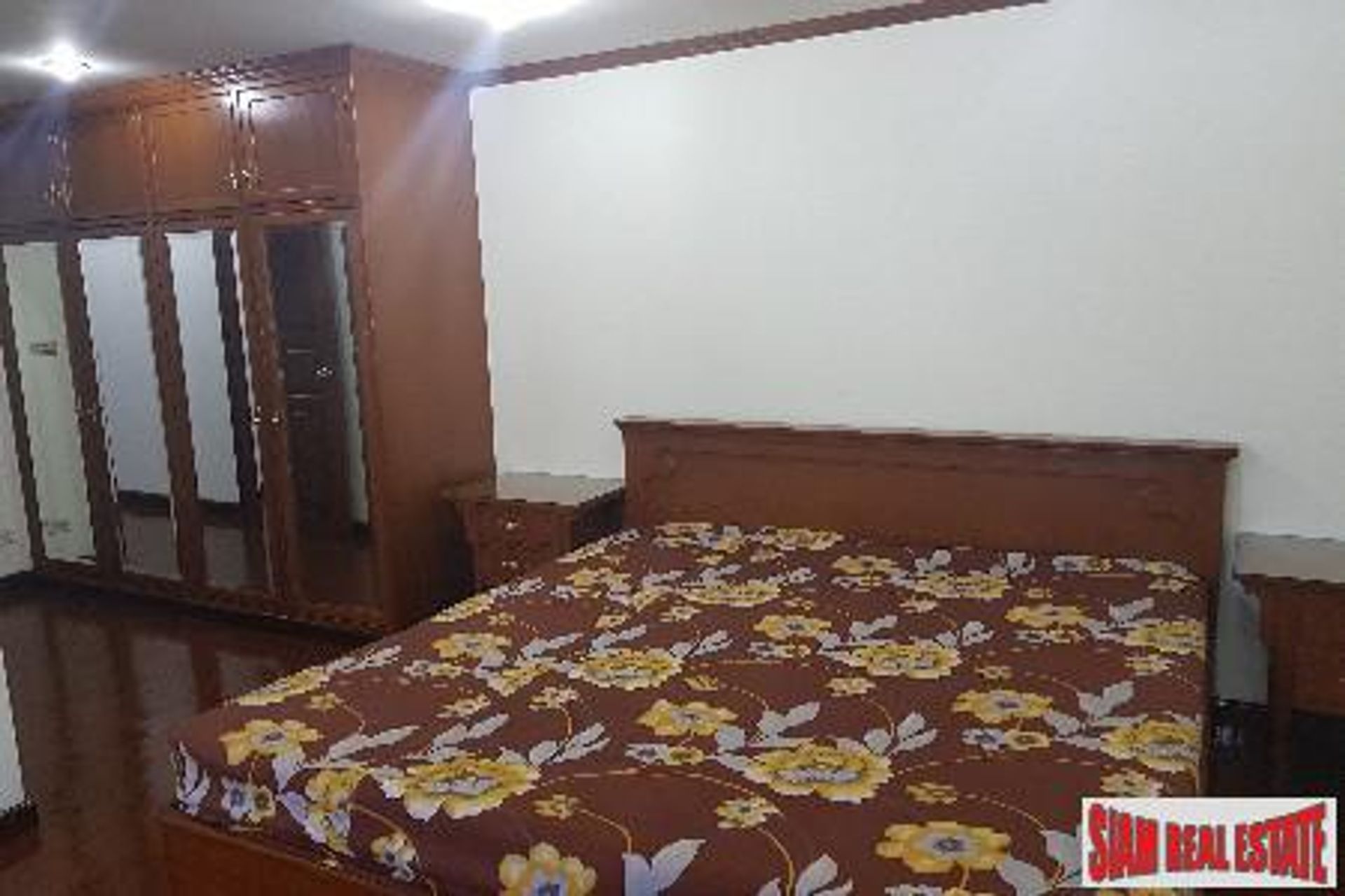 Osakehuoneisto sisään Watthana, Krung Thep Maha Nakhon 11043435