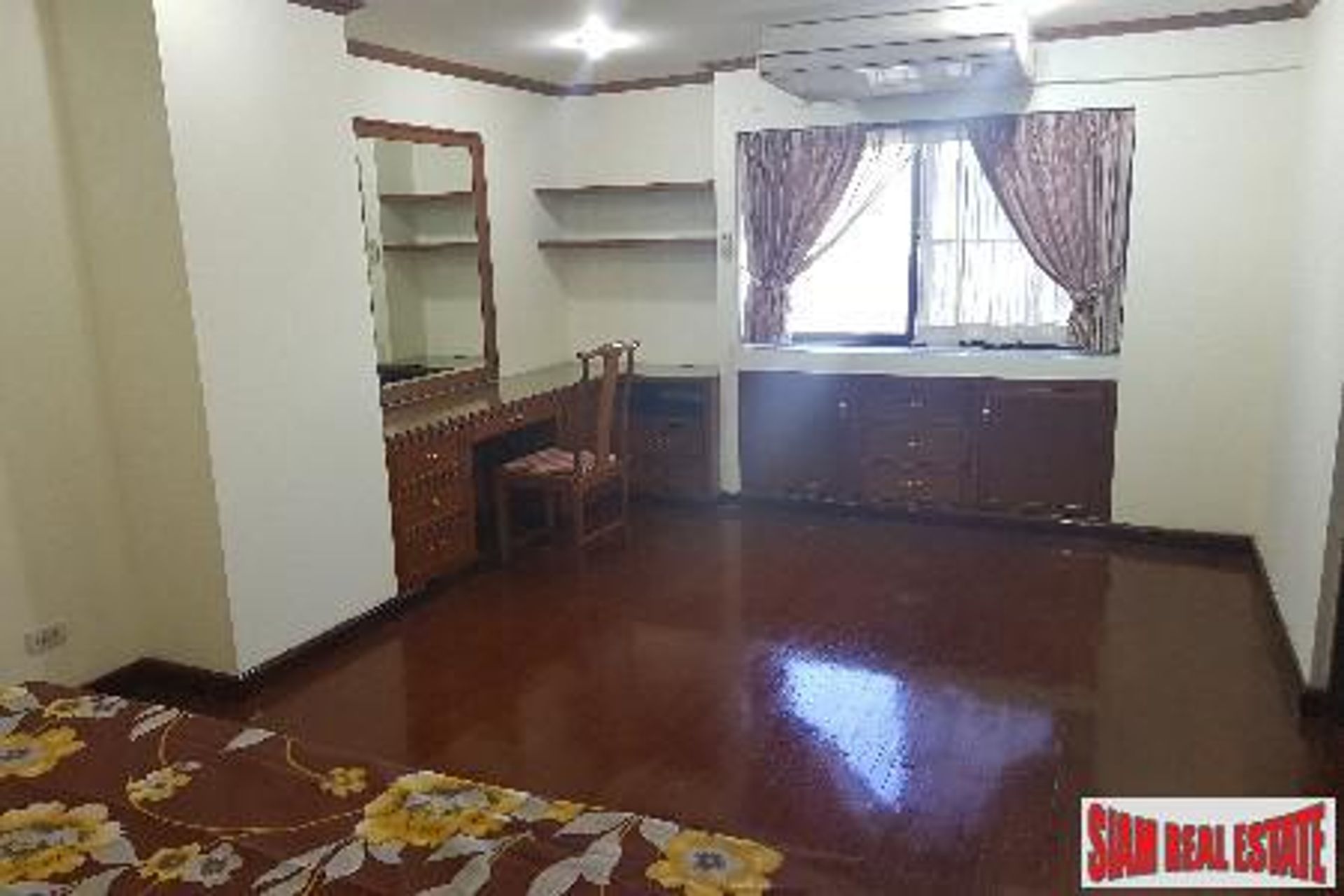 Osakehuoneisto sisään Watthana, Krung Thep Maha Nakhon 11043435