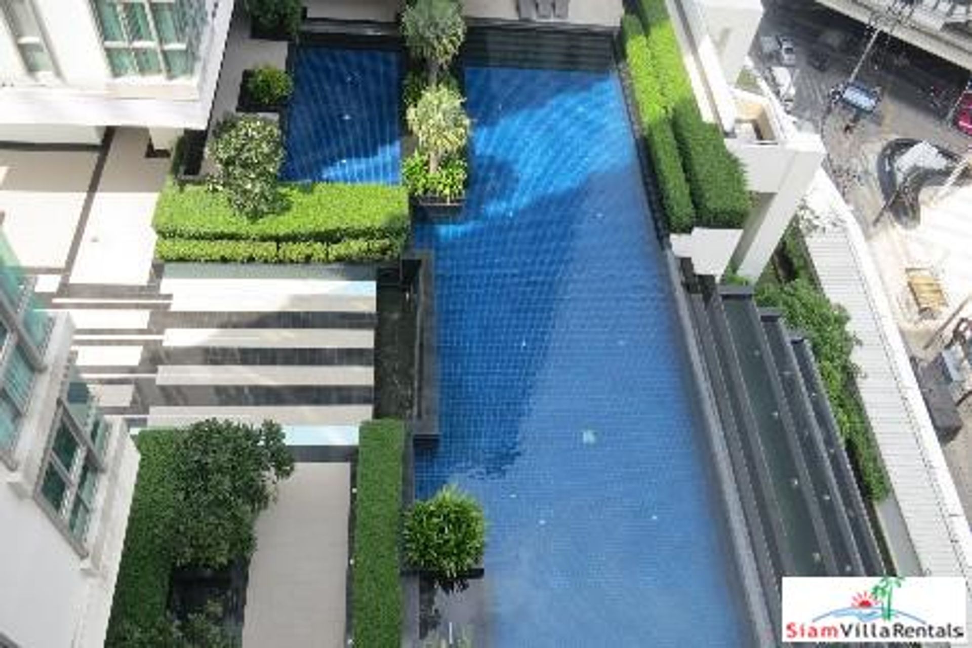 Condominium in Watthana, Krung Thep Maha Nakhon 11043456