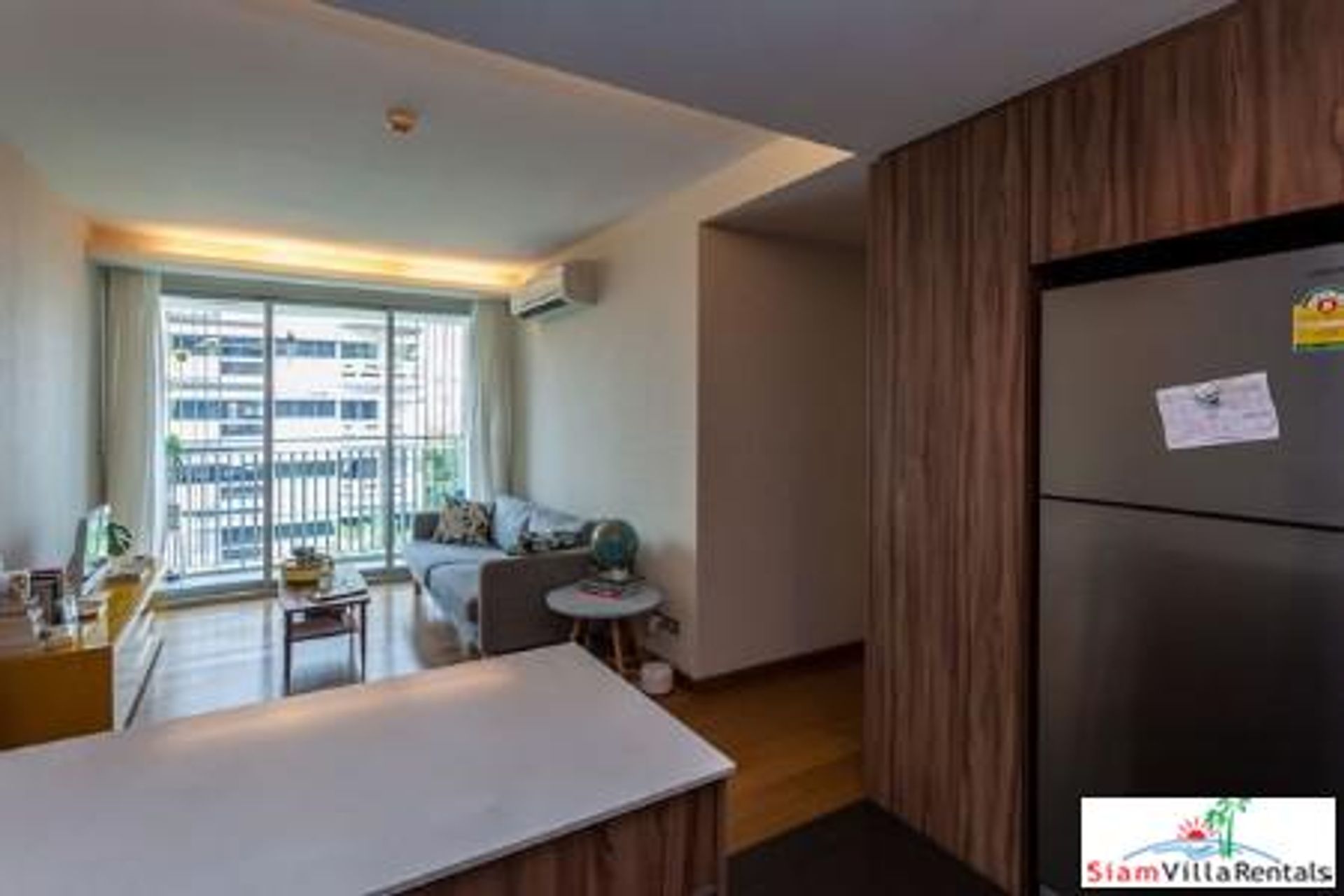 Condominium in Watthana, Krung Thep Maha Nakhon 11043480