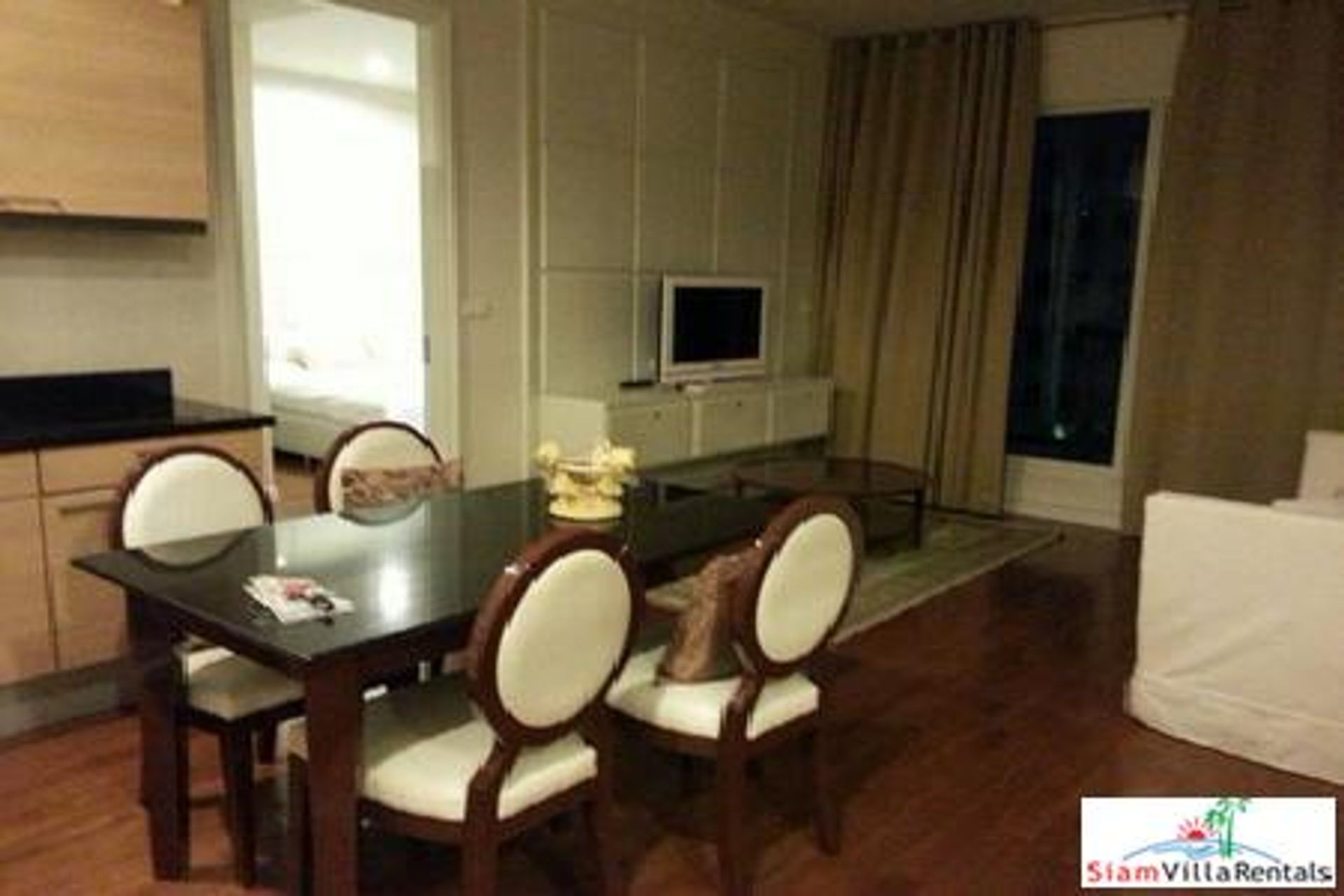 Condominium in Ratchathewi, Krung Thep Maha Nakhon 11043494