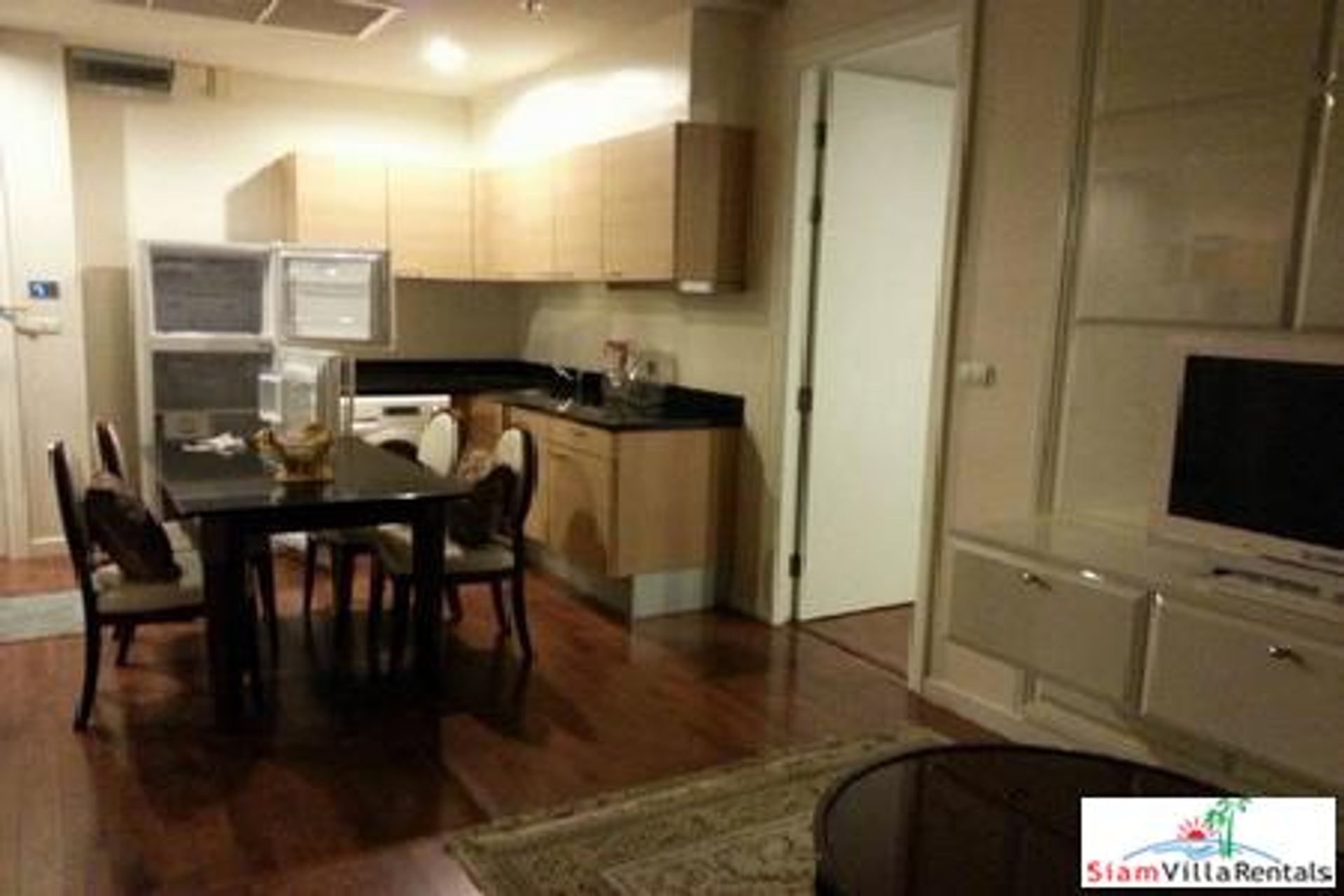 Condominium in Ratchathewi, Krung Thep Maha Nakhon 11043494