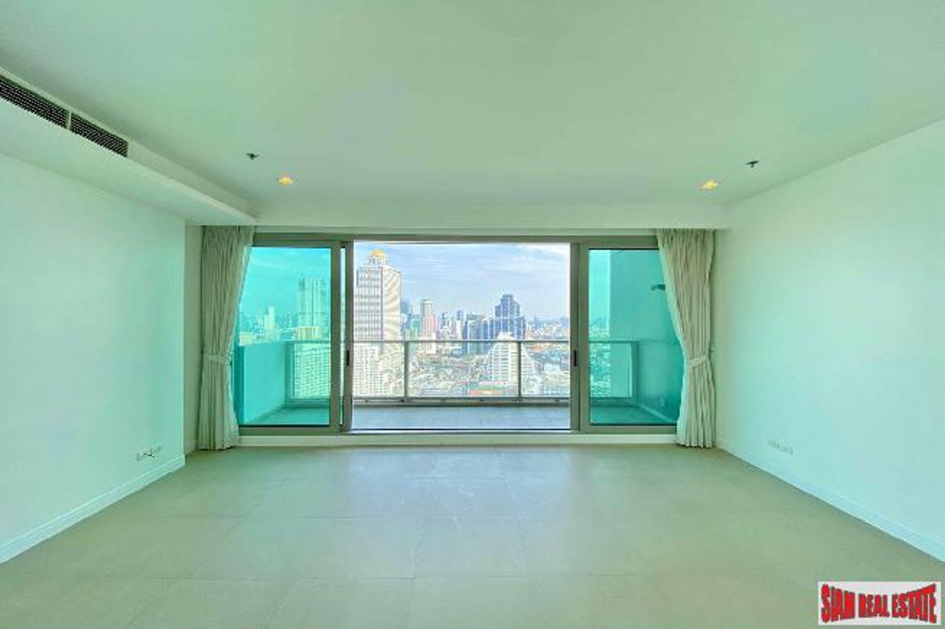 Condominium in Samphanthawong, Krung Thep Maha Nakhon 11043575