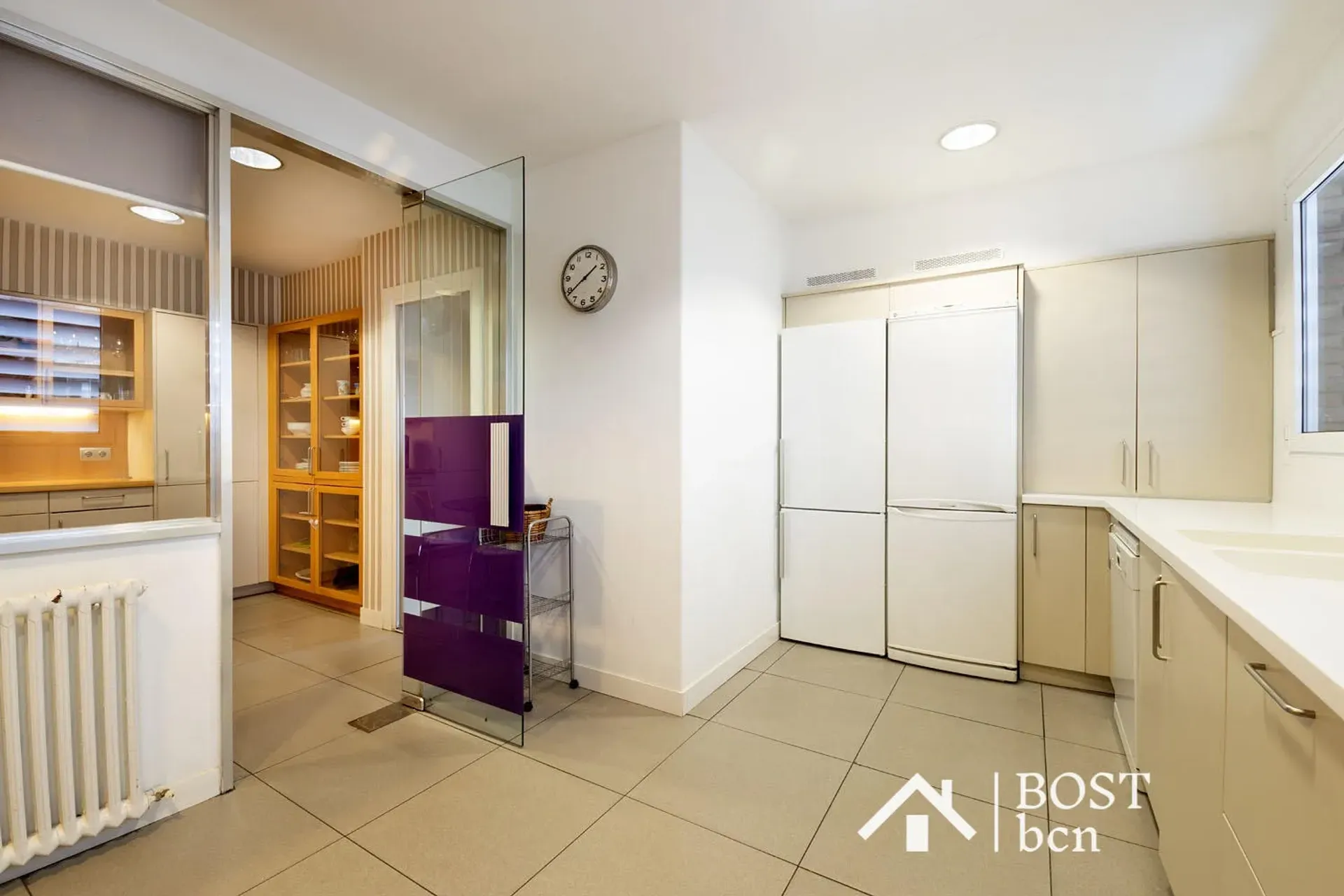 Condominio nel Barcelona, Carrer de Jacinto Benavente 11043856