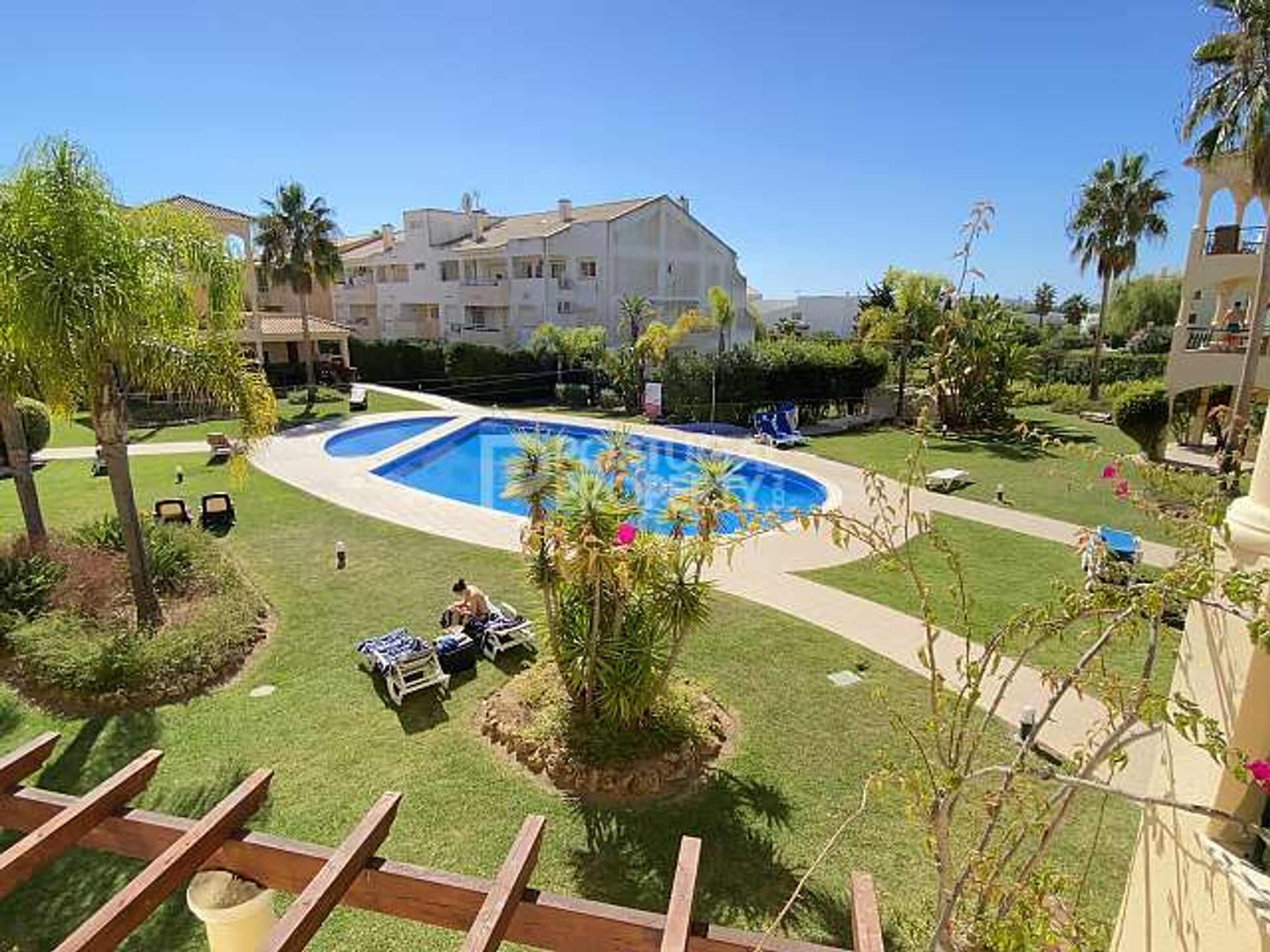 Condominium in Quarteira, Faro 11043970