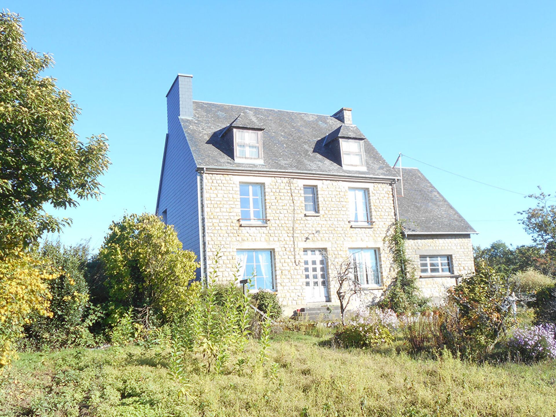 loger dans Saint-Clément-Rancoudray, Normandy 11044184