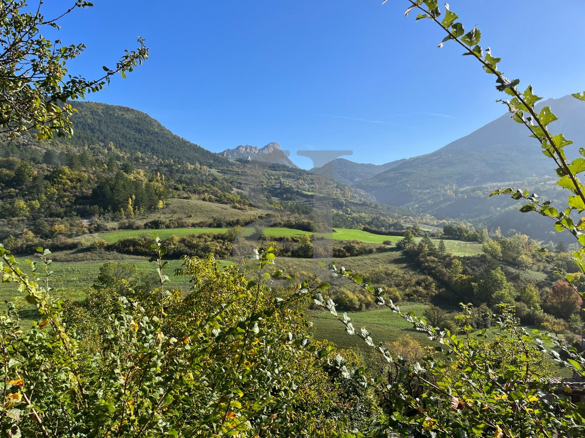 Rumah di Nyons, Auvergne-Rhône-Alpes 11044359