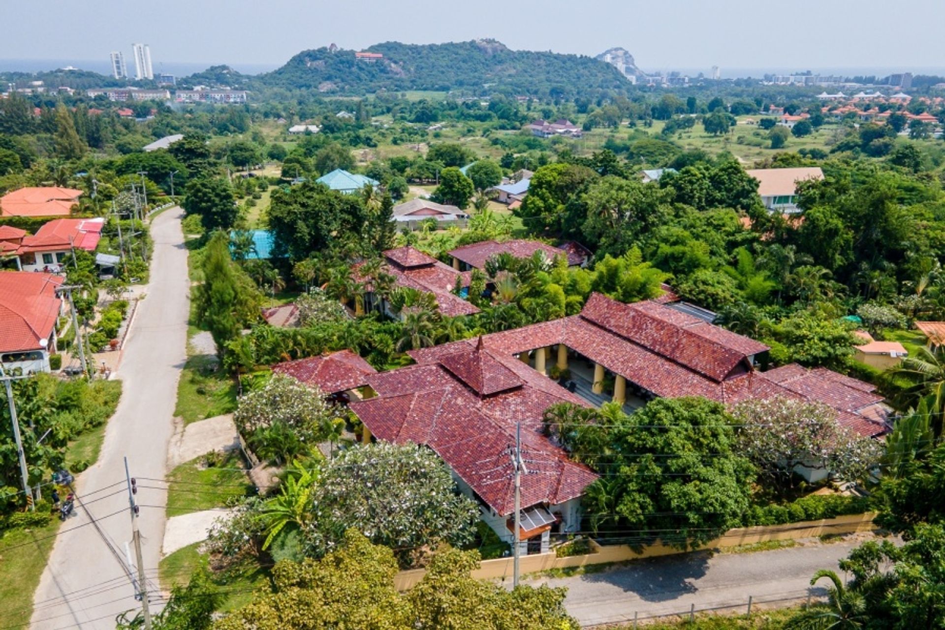 집 에 Tambon Nong Kae, Chang Wat Prachuap Khiri Khan 11044627