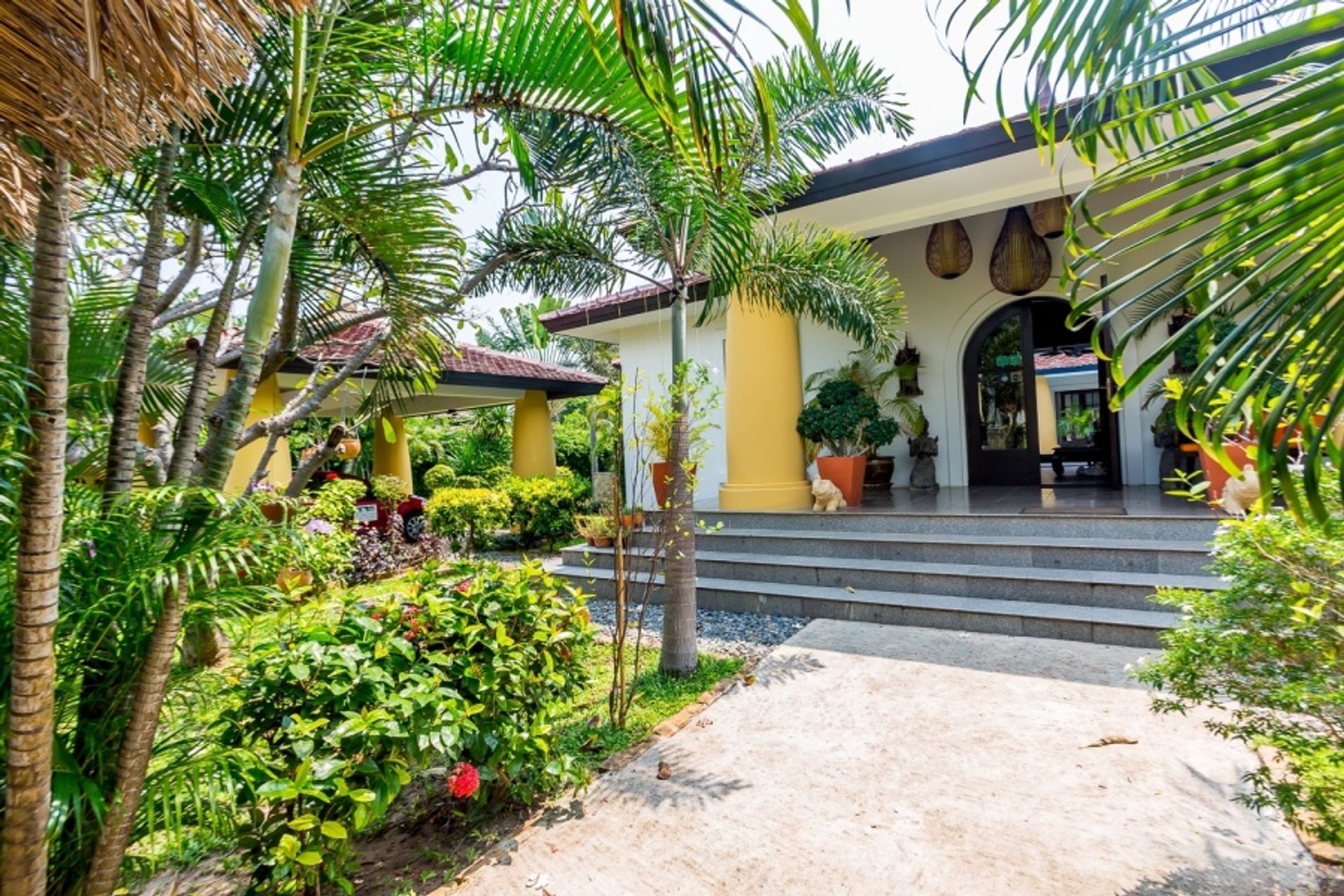 Hus i Tambon Nong Kae, Chang Wat Prachuap Khiri Khan 11044627