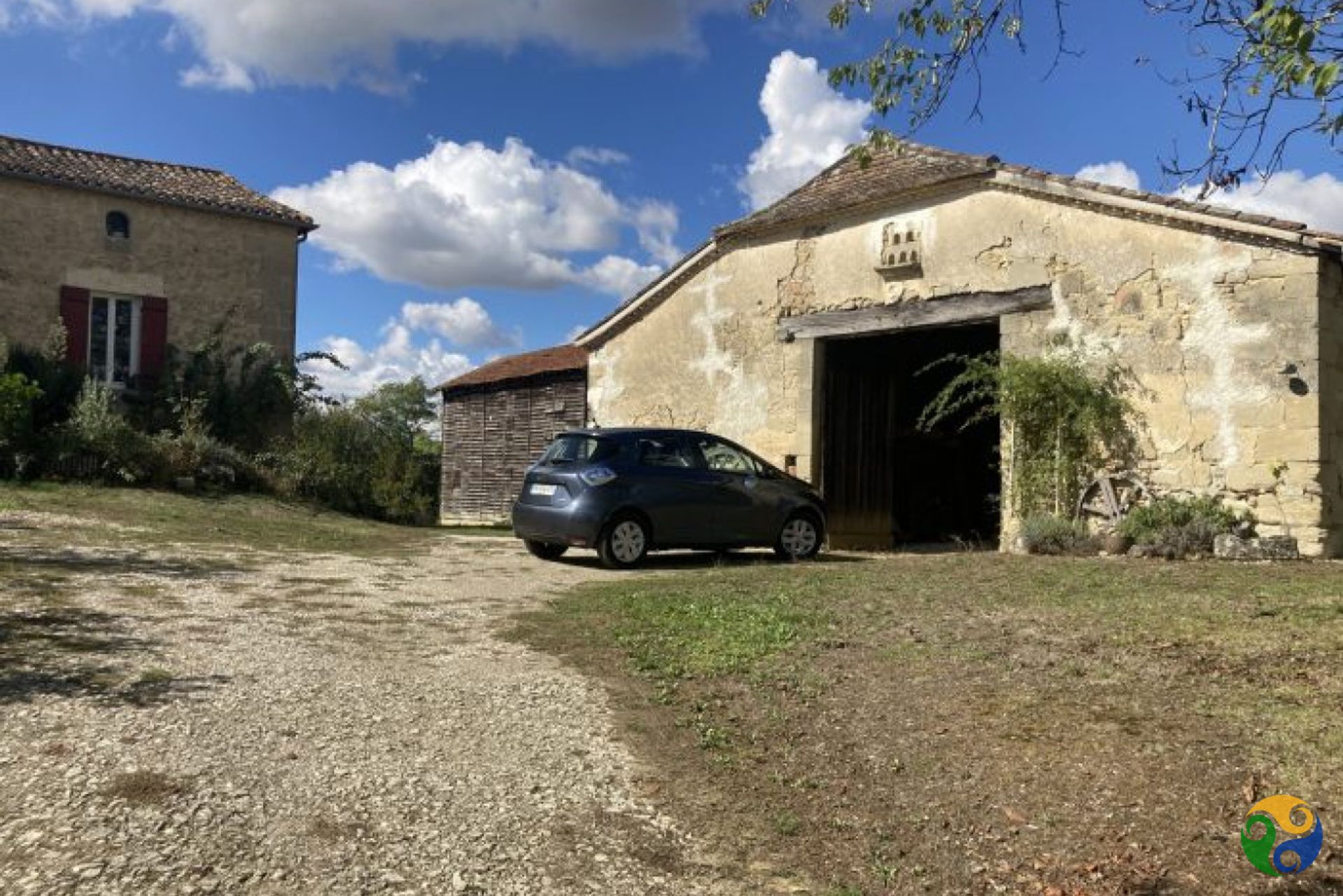 Casa nel Saint-Colomb-de-Lauzun, Nouvelle-Aquitaine 11044686