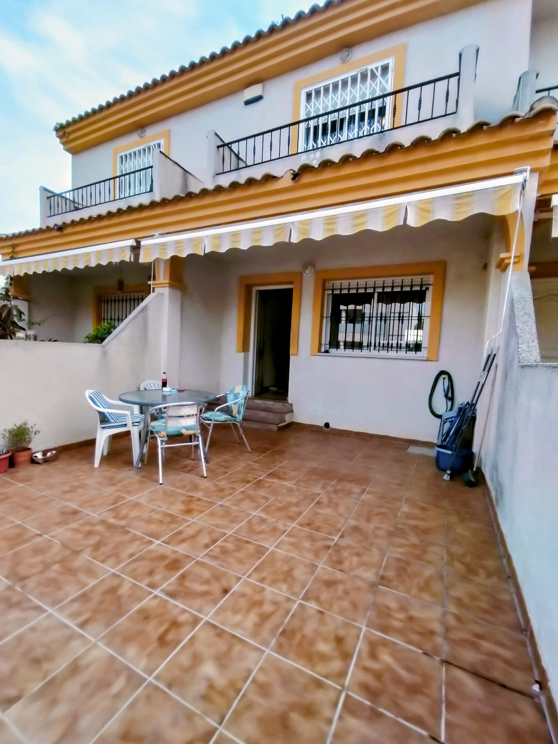 Huis in Daya Nueva, Valencia 11044873