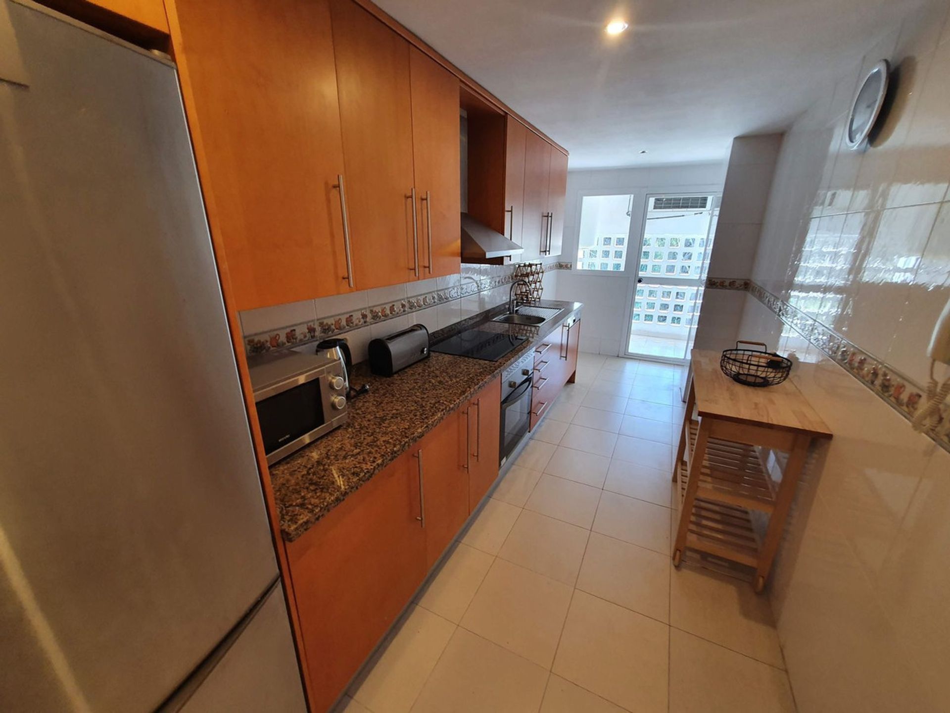 Condominium in Marbella, Andalucía 11044981