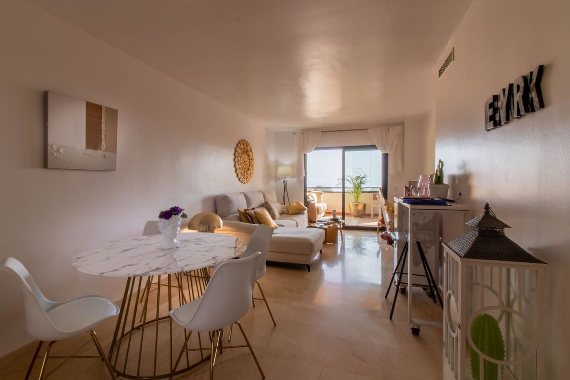 Condominio nel Estepona, Andalusia 11045137