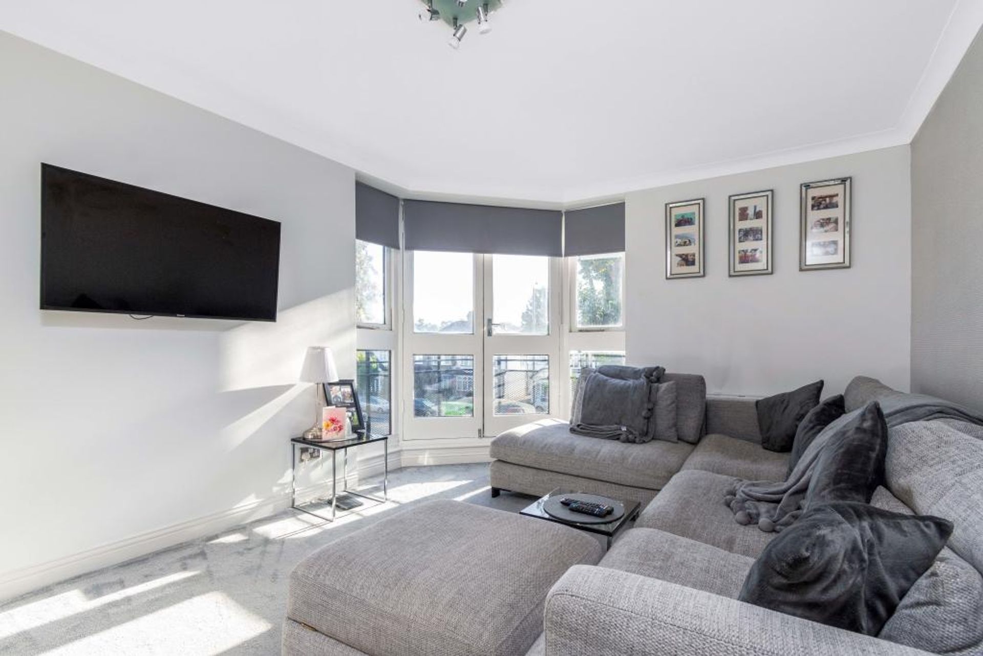 Condominium in Hayes, Bromley 11045935